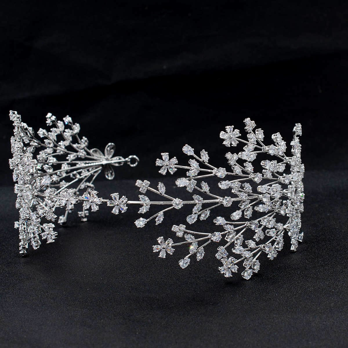 3/4 Round Cubic Zirconia Bridal Wedding Headband - Sparkling Tiara Hairband for Women | Perfect for Bridal Showers, Weddings & Special Occasions