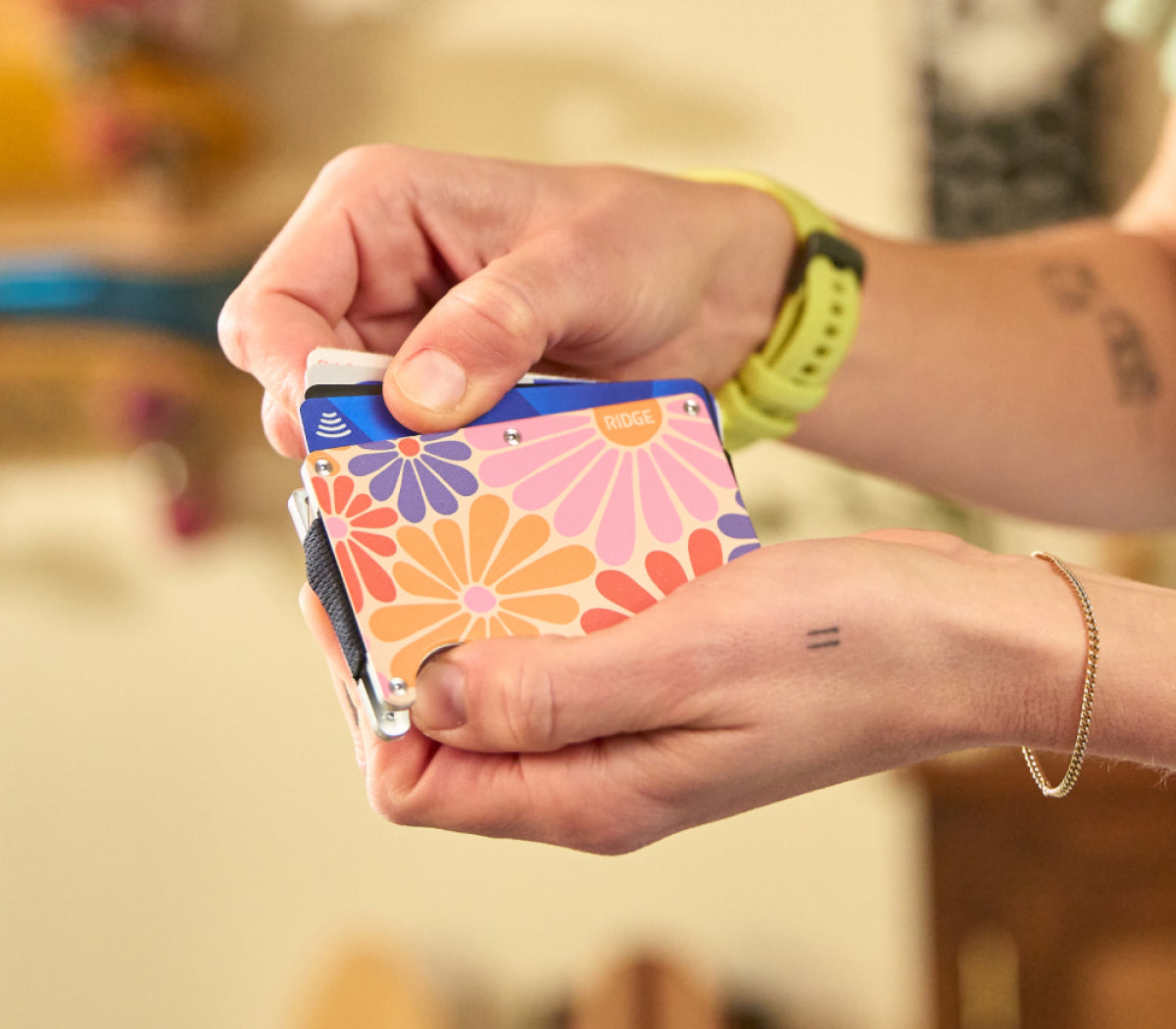 Ridge Wallet - Slim Minimalist RFID Blocking Metal Wallet for Men & Women | Flower Power Design | Perfect for Everyday Carry, Travel & Gifting