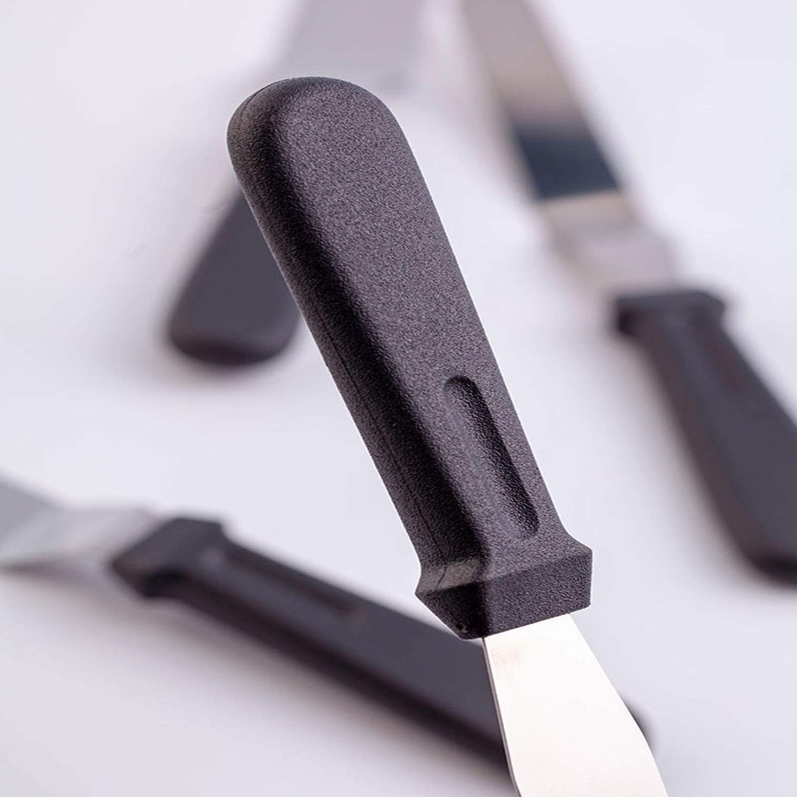 KUFUNG 6 Inch Stainless Steel Offset Spatula with PP Plastic Handle - Cake Decorating, Icing & Frosting Tool (Black + Tulwar) - Perfect for Baking, Pastry Chefs & Home Cake Decorating