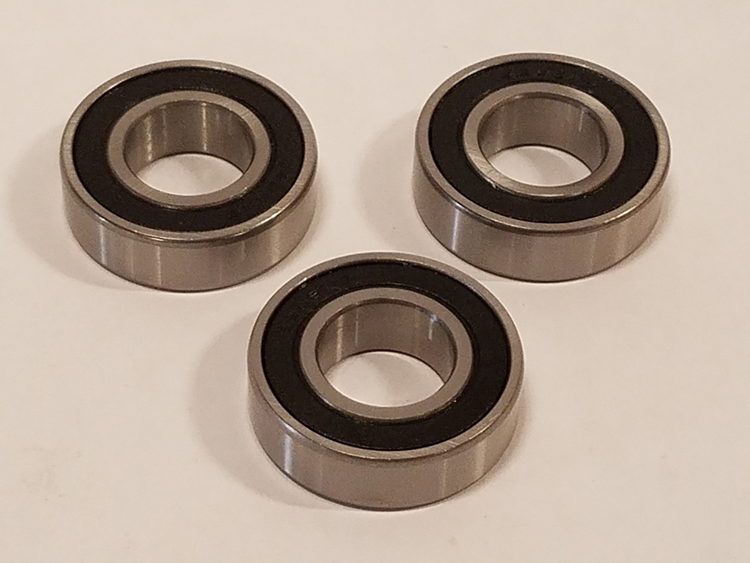 High-Quality Rear Wheel Bearing Set for 2002-2018 Vehicles - Compatible with 250, 300 & 330 Tires - Durable Replacement for Smooth & Safe Driving