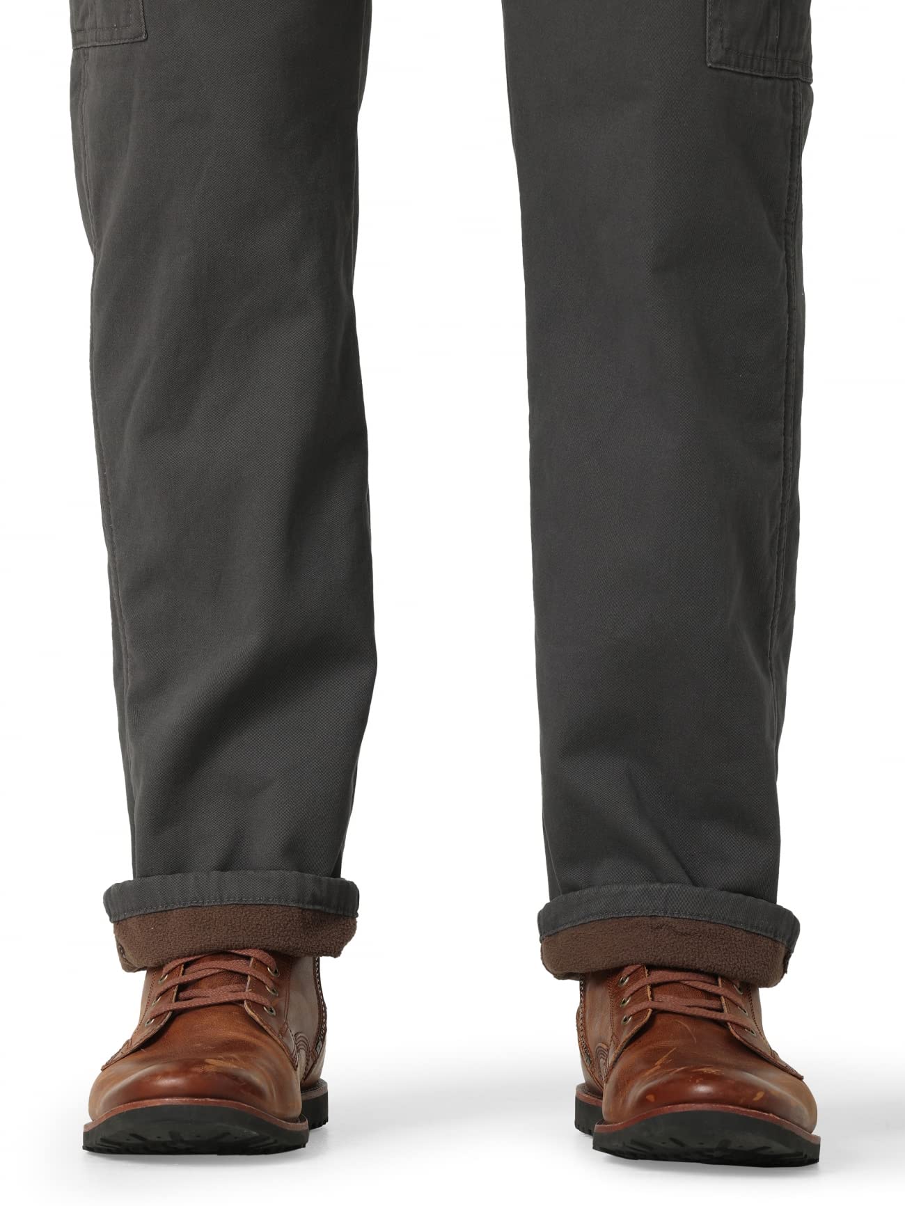 Wrangler Authentics Men's Fleece Lined Cargo Pants - Winter Work Pants with Pockets for Outdoor, Hiking & Casual Wear