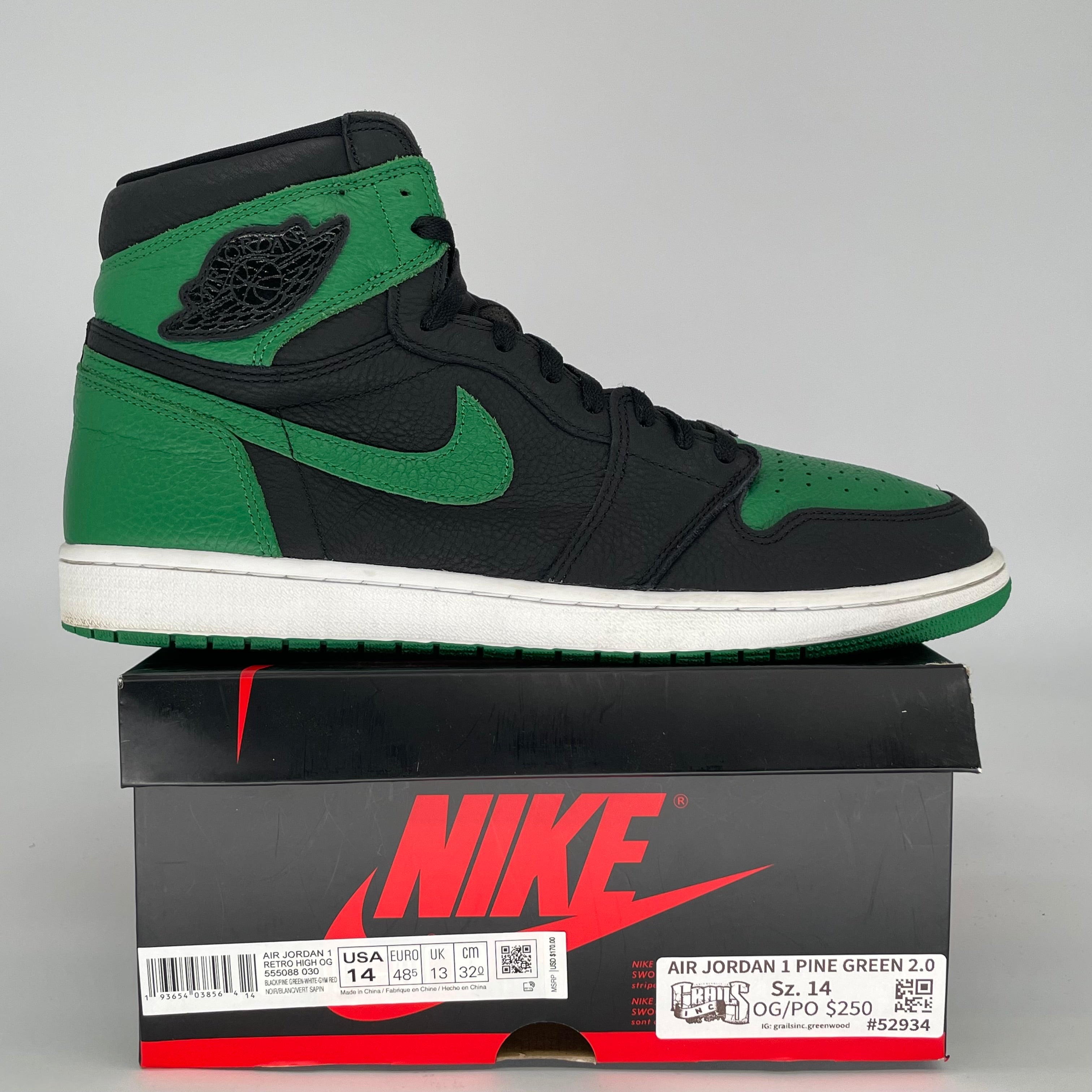 AIR JORDAN 1 Retro High OG Pine Green Black Men's Basketball Shoes Size 14 (555088-030) - Perfect for Sneaker Collectors & Streetwear Fashion