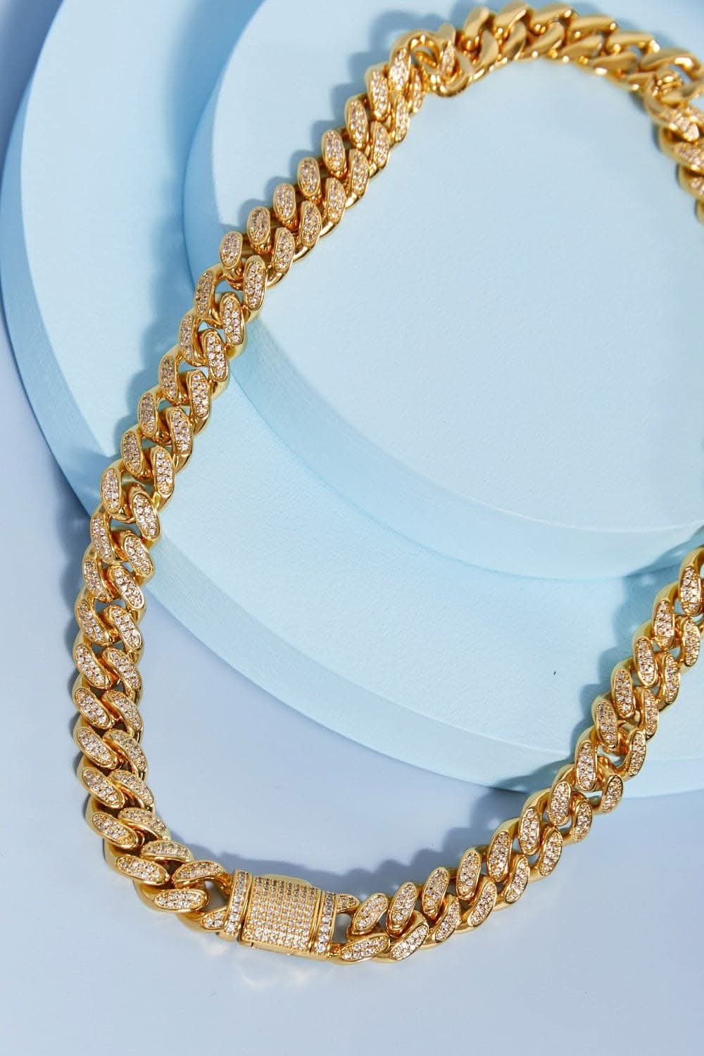 Elegant Brass Curb Chain Necklace with CZ Accents - Perfect for Women's Casual, Party & Evening Wear