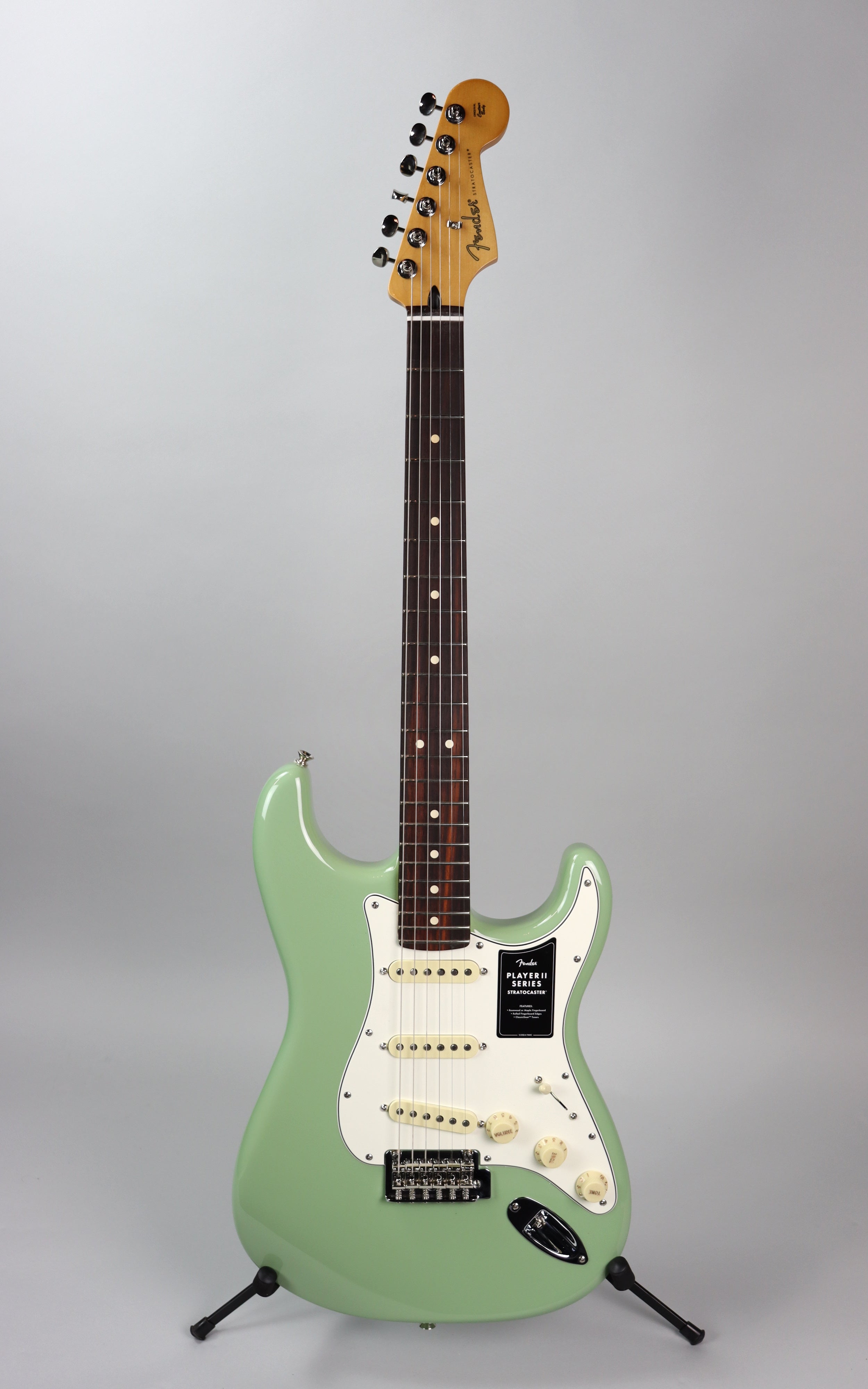 Fender Player II Stratocaster Electric Guitar in Birch Green with Mustang LT25 Amp Bundle – Perfect for Home Practice, Studio Recording & Live Performances