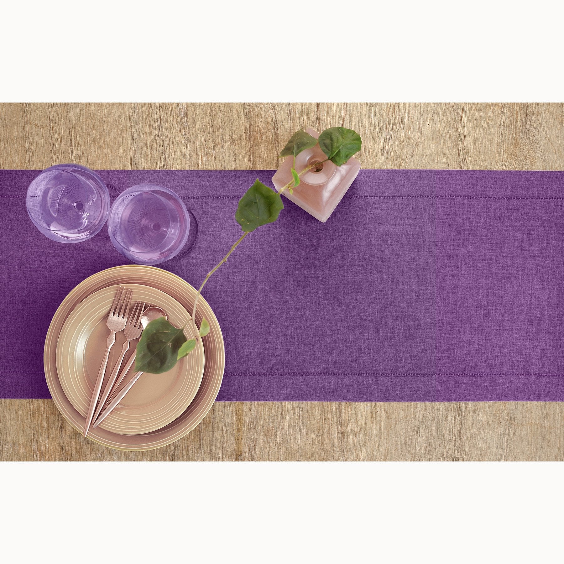 Elegant Classic Hemstitch Table Runner - Premium Linen Dining Decor for Weddings, Parties & Home Styling