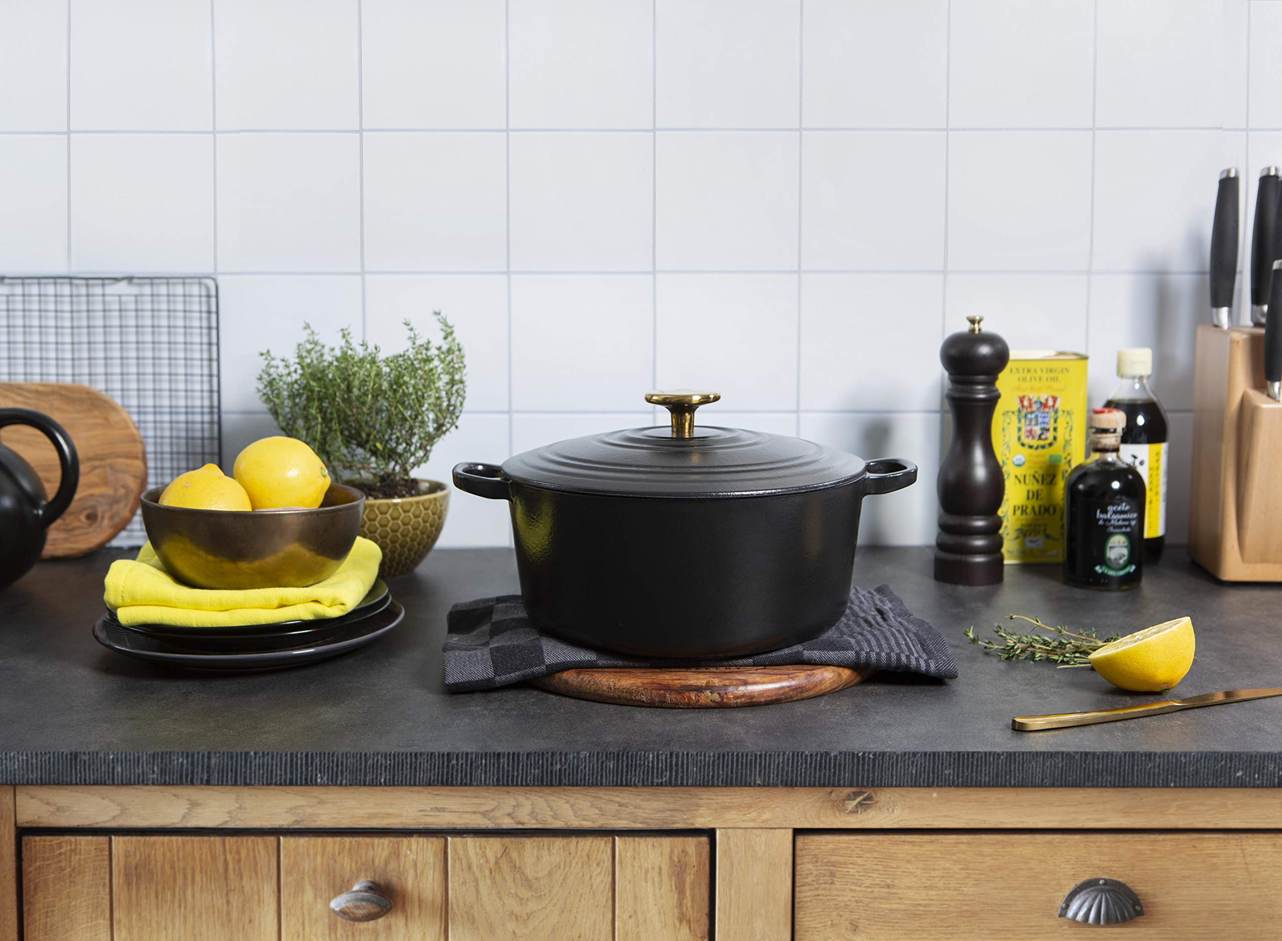 BK Cookware Bourgogne Enameled Cast Iron 7QT Dutch Oven - Pitch Black | Heavy Duty Cast Iron Pot for Braising, Stewing & Baking | Perfect for Soups, Casseroles & Bread Making in Oven or Stovetop