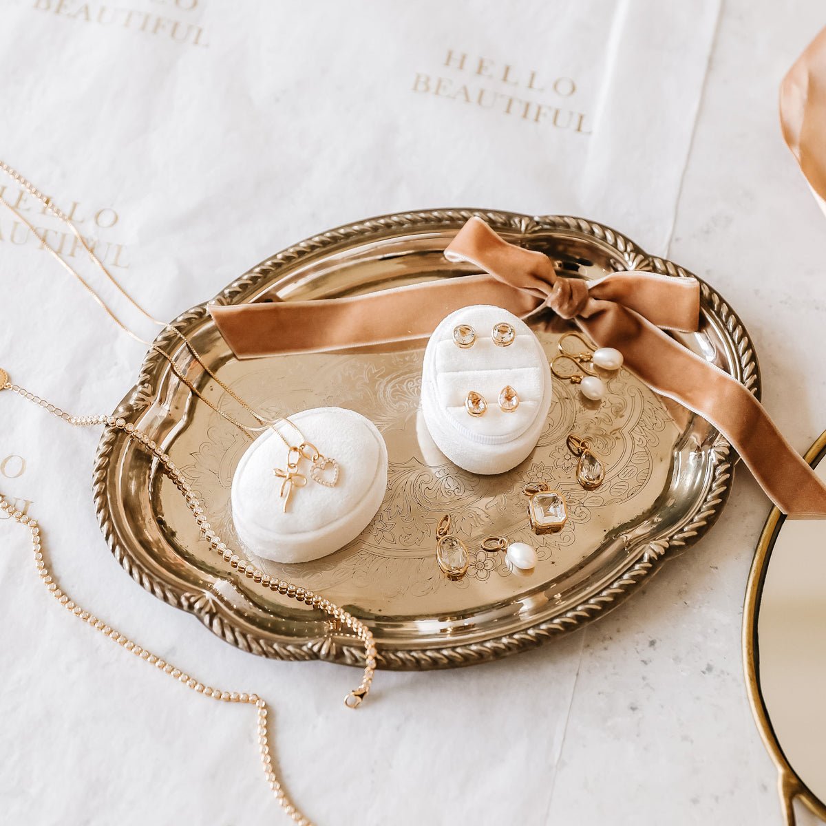FRAICHE Gold Bow Charm - Elegant Jewelry Accessory for Bracelets, Necklaces & Gifts | Perfect for Weddings, Parties & Everyday Wear