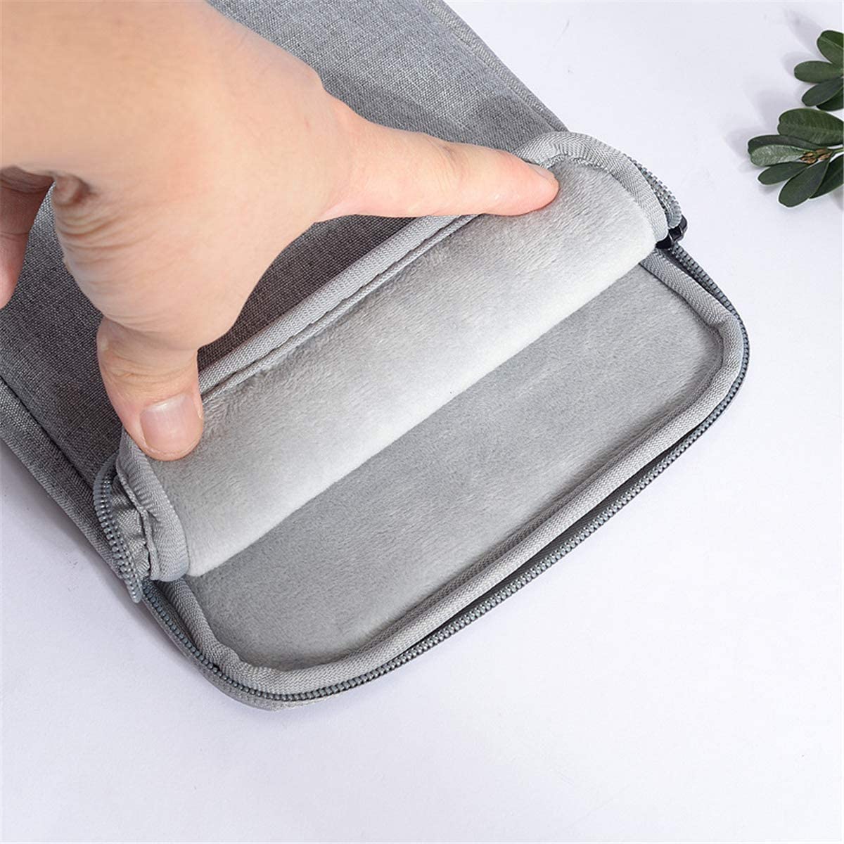 GUKSRASO 6 Inch Nylon Travel Pouch for Kindle 10th Generation (2018 Release) - Protective Padded Case with Zipper Pocket - Perfect for E-Reader Storage & Travel Accessories