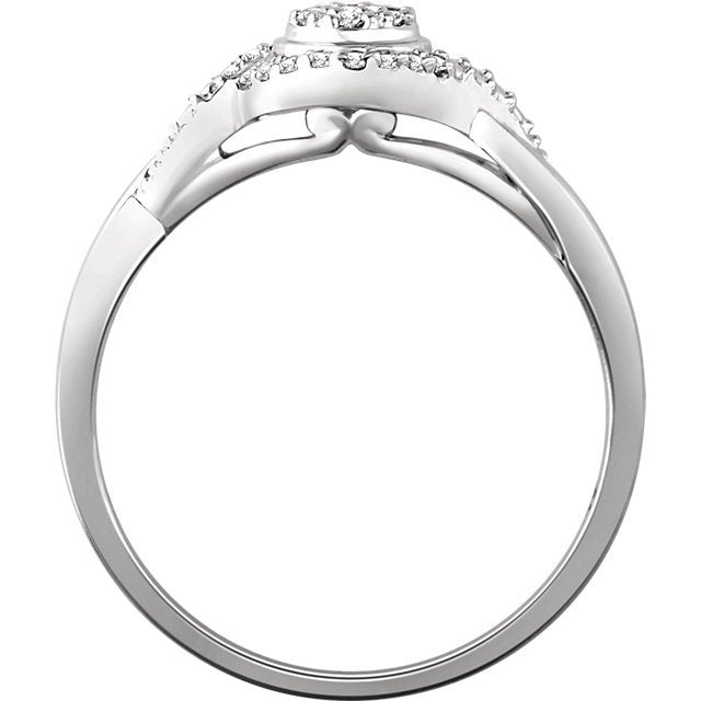 10K White Gold 1/10 CTW Round Diamond Cluster Promise Ring - Perfect for Engagements, Anniversaries & Romantic Gifts