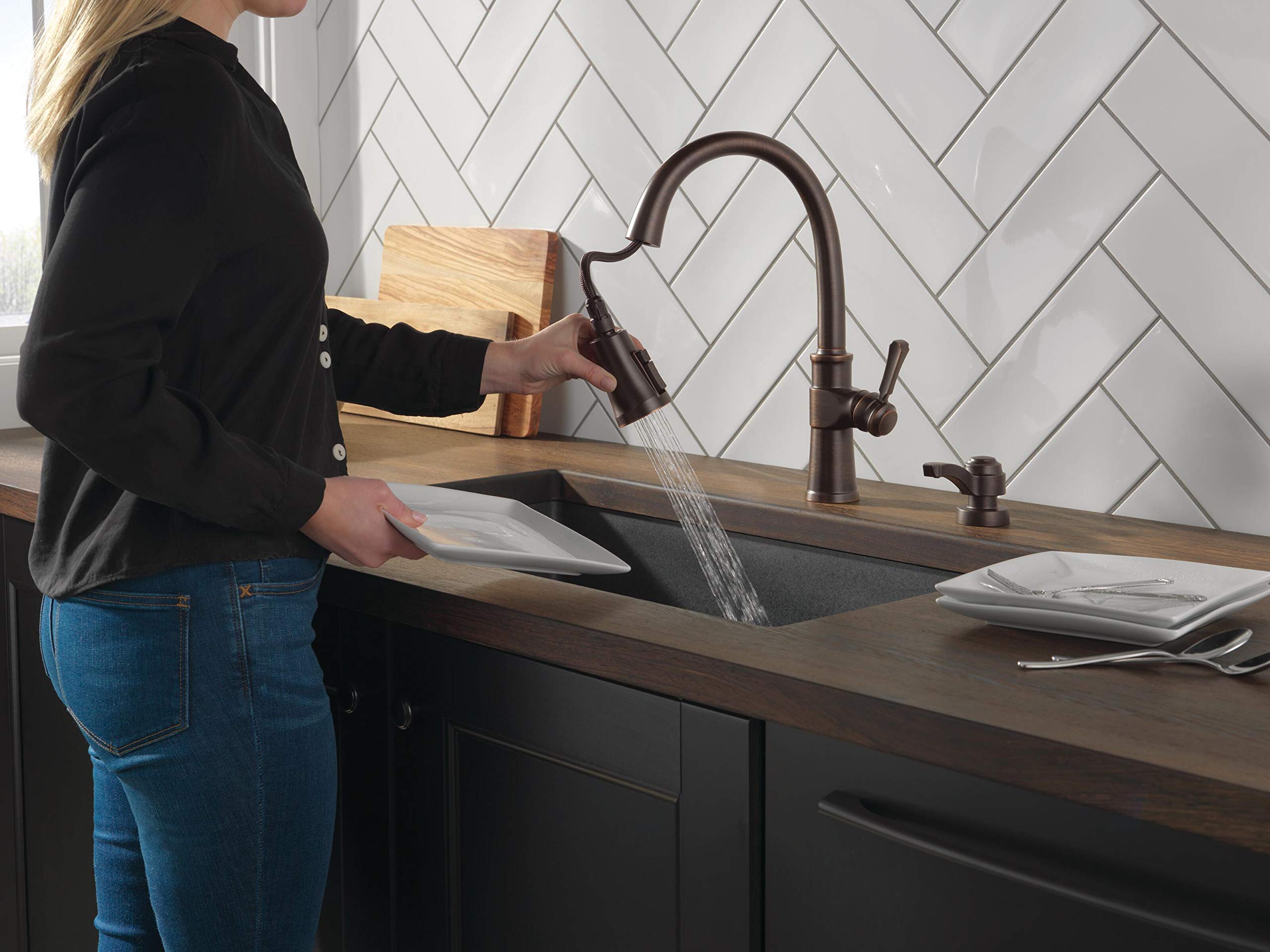 Delta Faucet Spargo Oil Rubbed Bronze Kitchen Faucet with Pull Down Sprayer and Soap Dispenser - Venetian Bronze 19964Z-RBSD-DST - Perfect for Modern Farmhouse and Industrial Style Kitchens