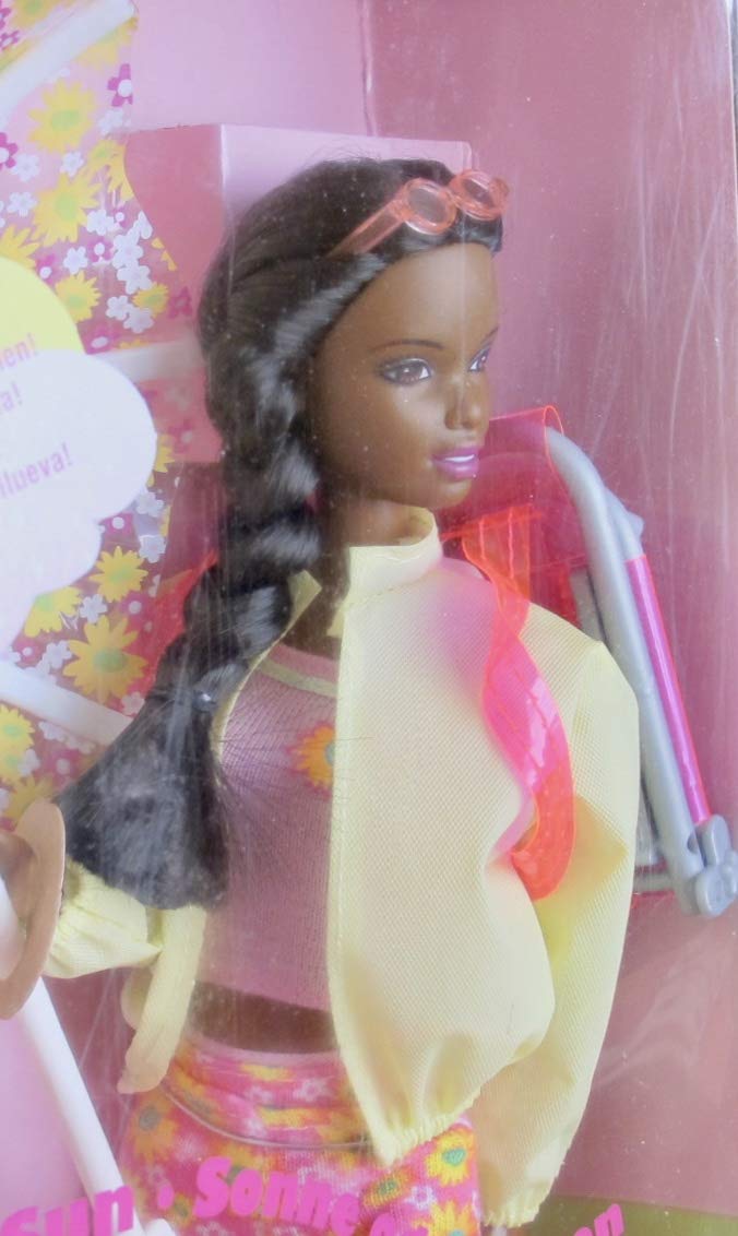 Barbie Christie Rain or Sun Doll with Umbrella, Backpack, Beach Chair & Accessories (2000) - Perfect for Beach Trips, Poolside Play & Outdoor Adventures