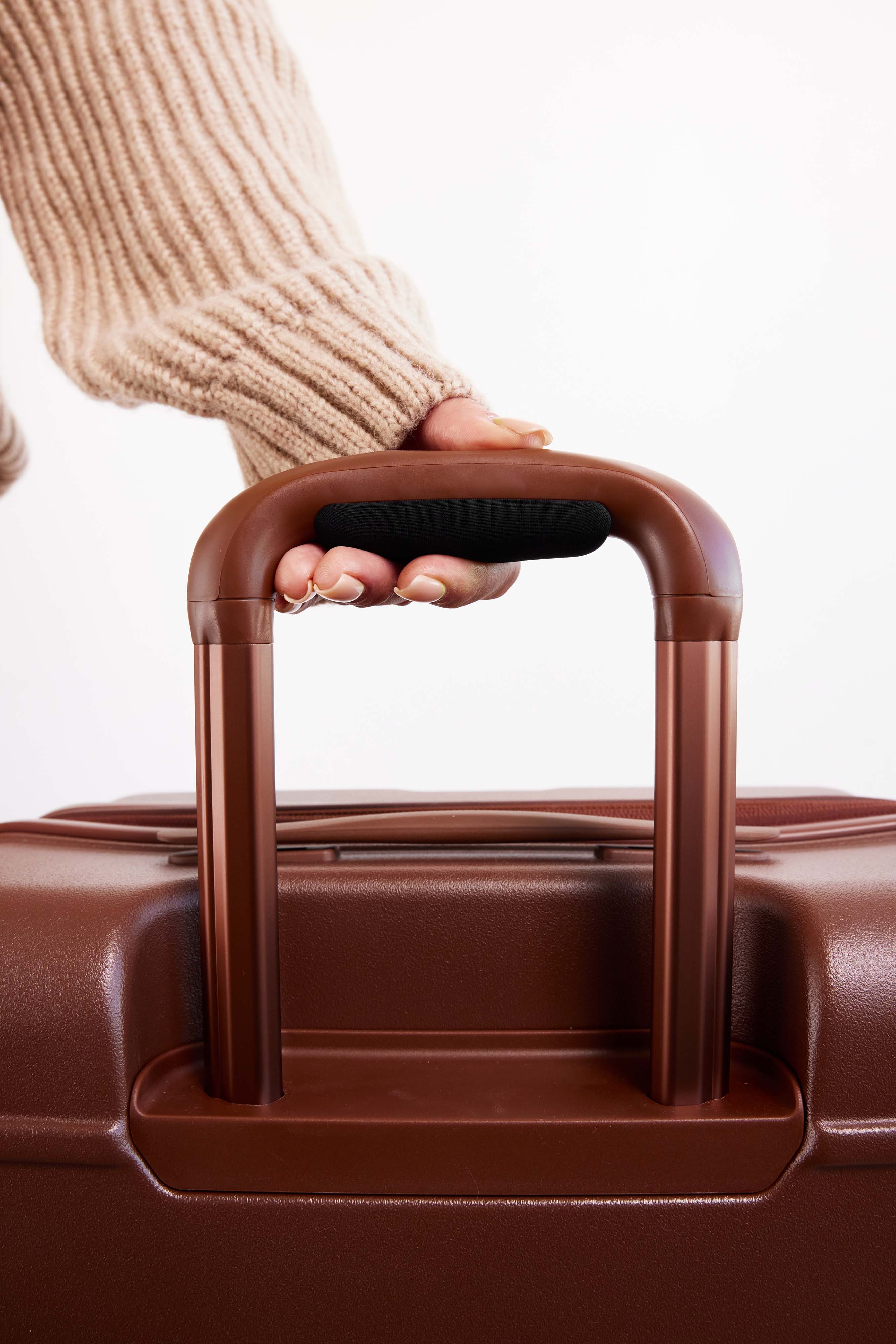 Large Maple Check-In Roller Luggage - Perfect for Air Travel, Business Trips & Vacation Packing