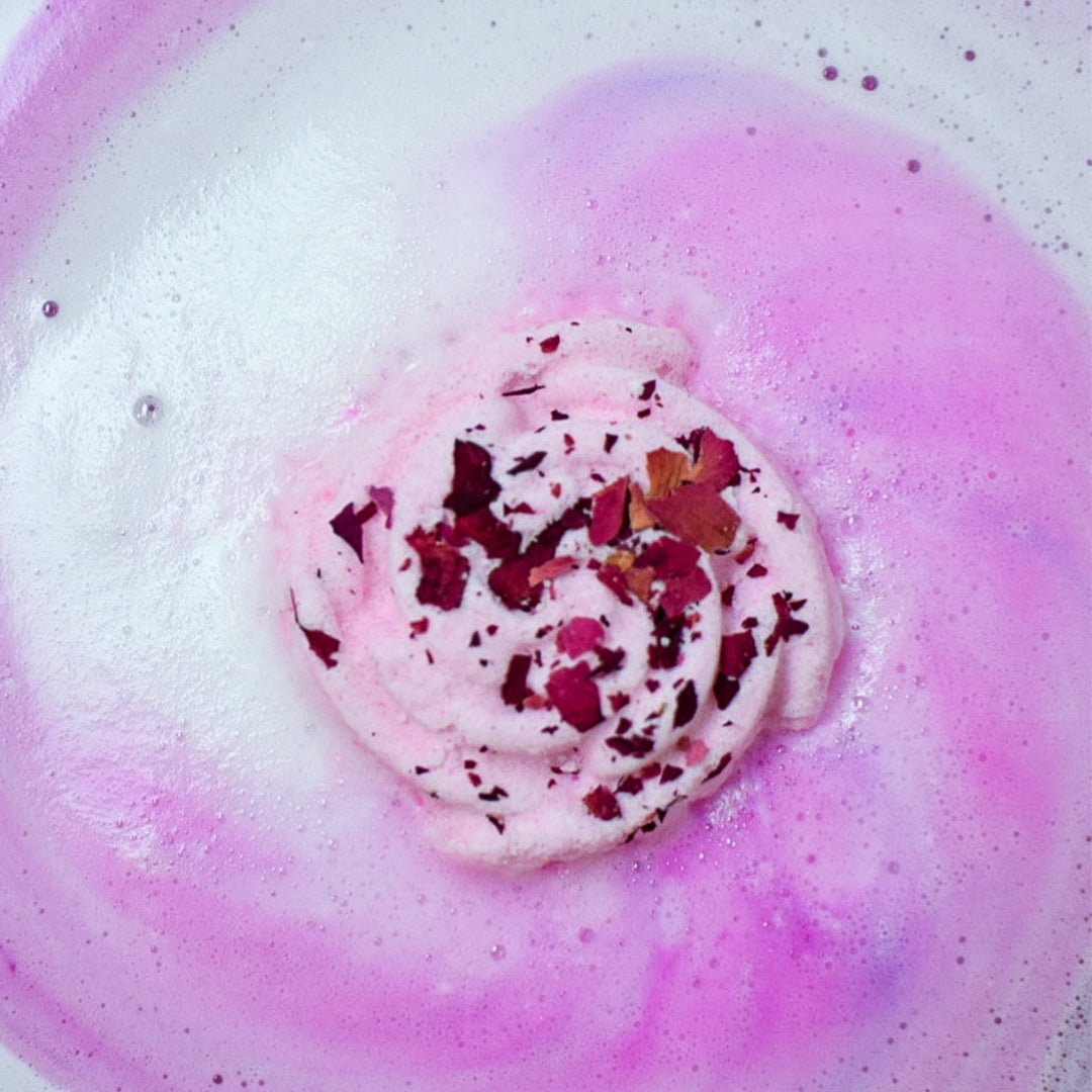 La Vie en Rose Bath Bomb - Luxurious French-Inspired Rose Scented Bath Bomb for Relaxation & Self-Care | Perfect for Spa Nights, Romantic Baths & Gift Giving
