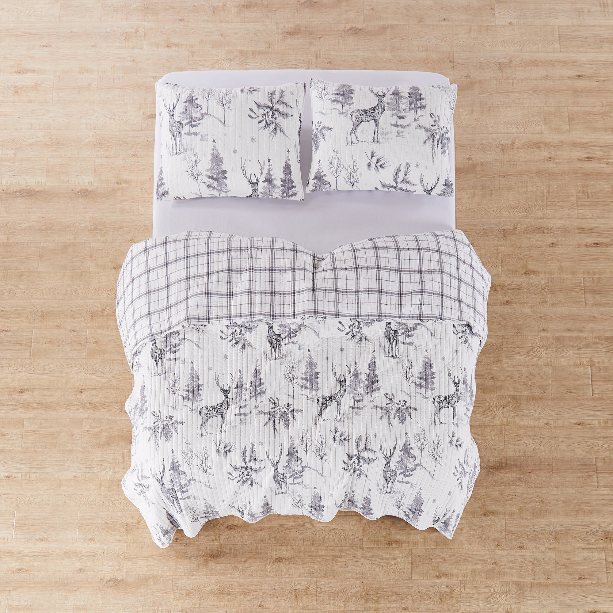 Grey Quilted Sleigh Bells Throw Blanket - Soft Cozy Winter Bedding for Couch, Sofa & Home Decor