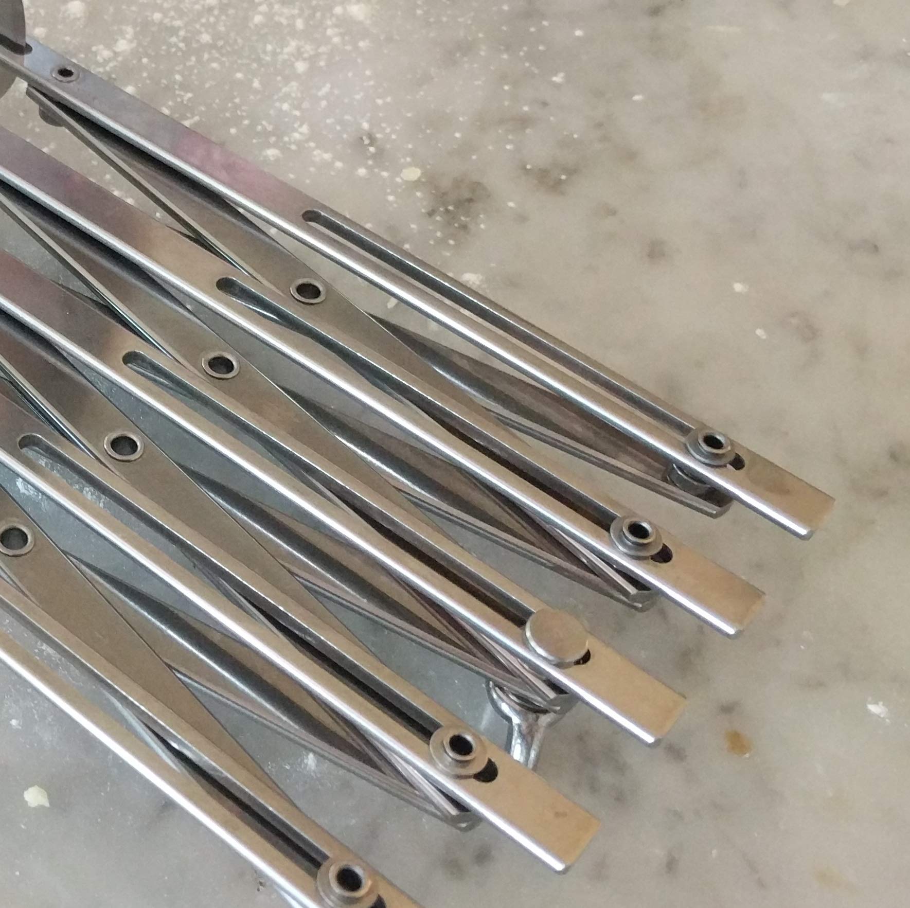 Ateco 12 Wheel Stainless Steel Pastry Cutter - 2 1/8 Inch Wheels for Baking, Cake Decorating & Cookie Dough Cutting | Professional Kitchen Tool for Chefs & Home Bakers