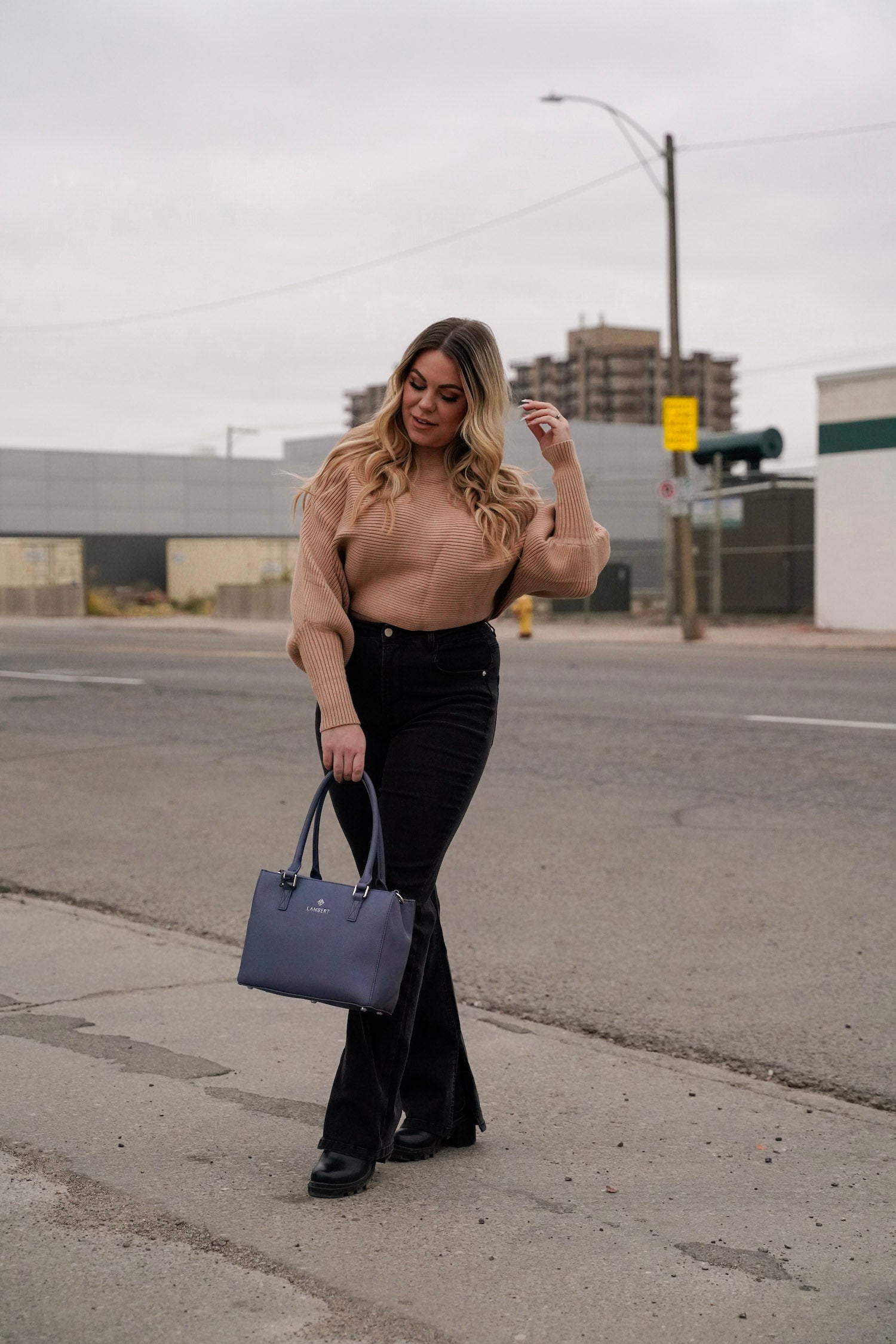 Lynn Women's Fashion Dresses - Elegant & Comfortable Summer Casual Outfits for Daily Wear, Work, and Special Occasions