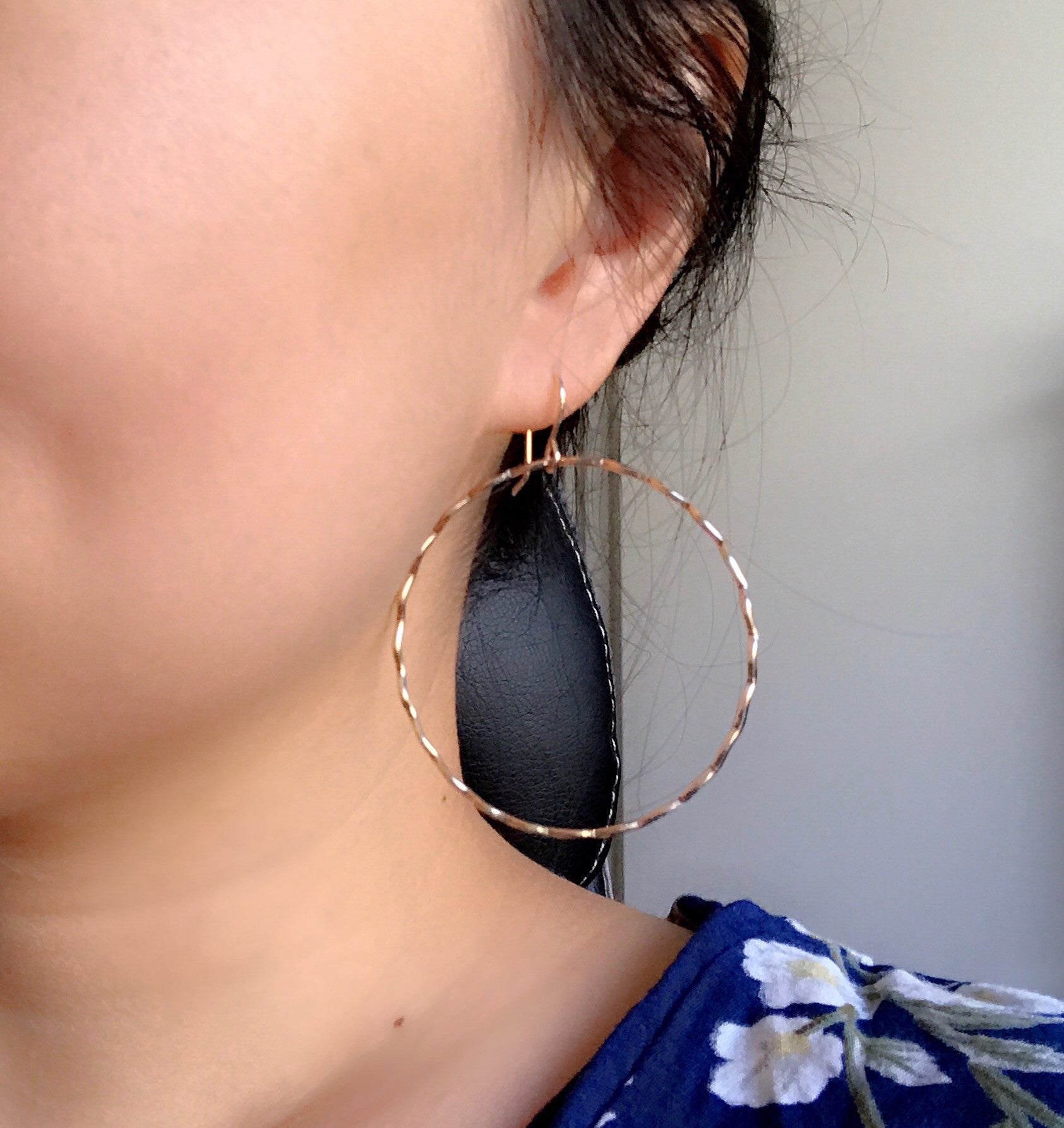 UNAHI E430 Elegant Dangle Earrings for Women - Trendy Fashion Jewelry for Parties, Weddings & Everyday Wear