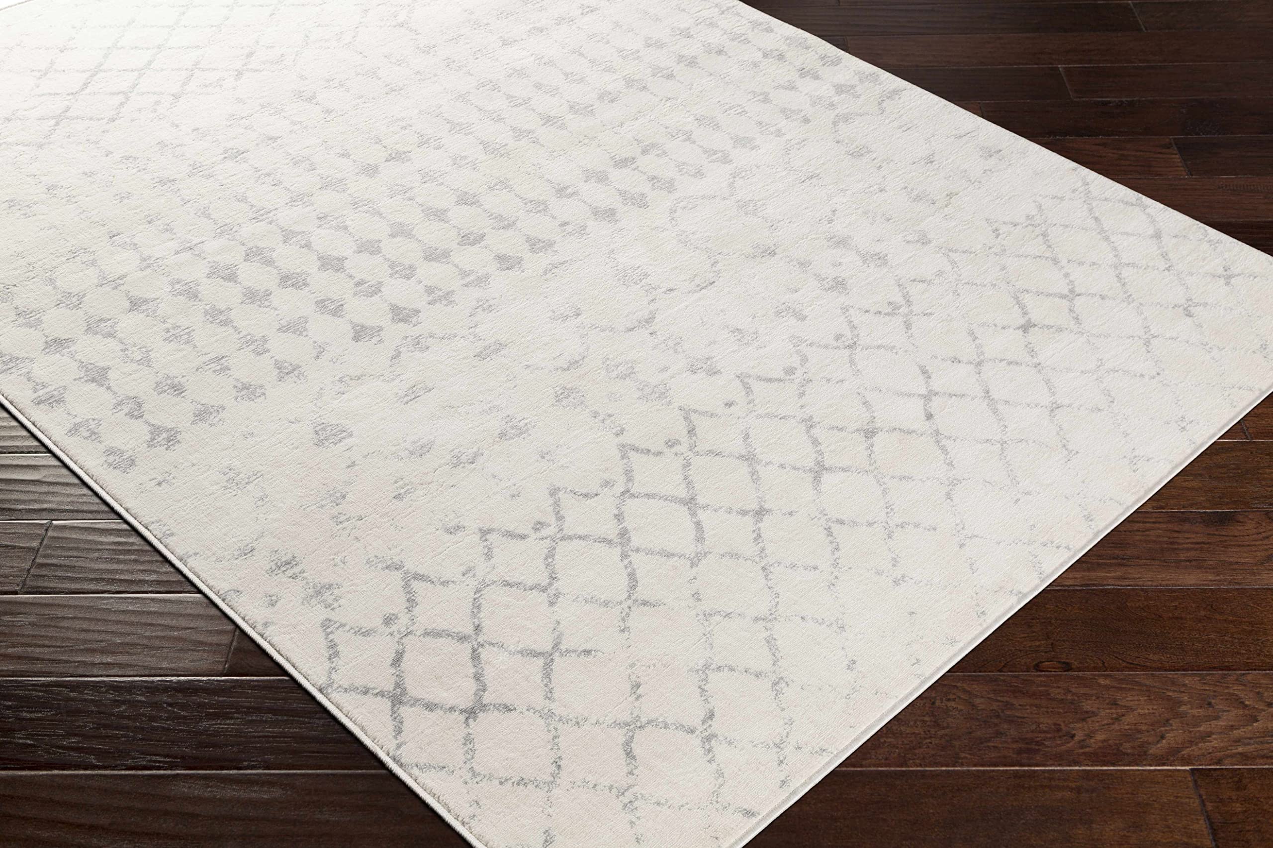Hauteloom Warton Round Area Rug 7'10
