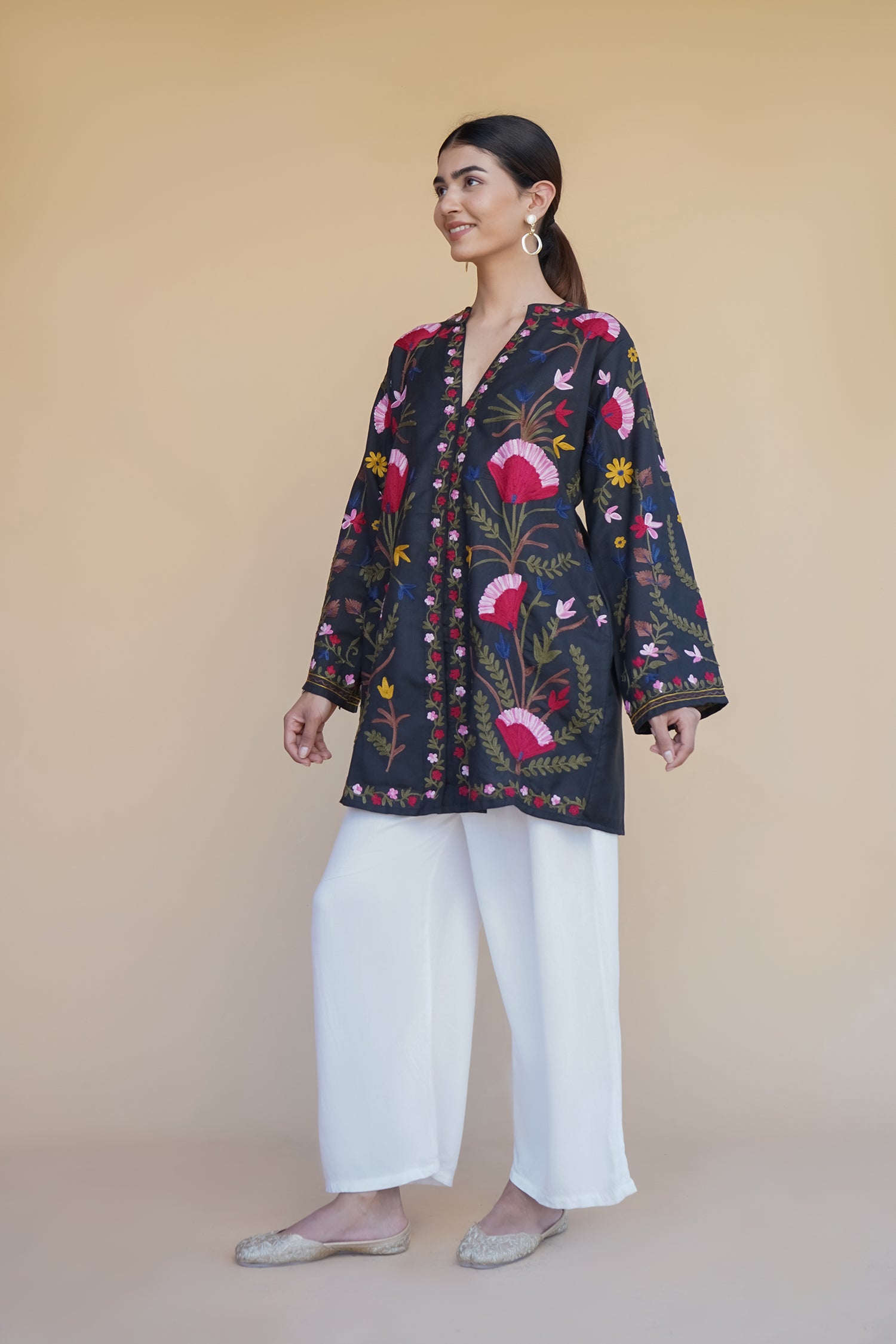 Handmade Kashmiri Aari Work Cotton Kurta Jacket for Women - Elegant Black Ethnic Wear for Festivals & Weddings