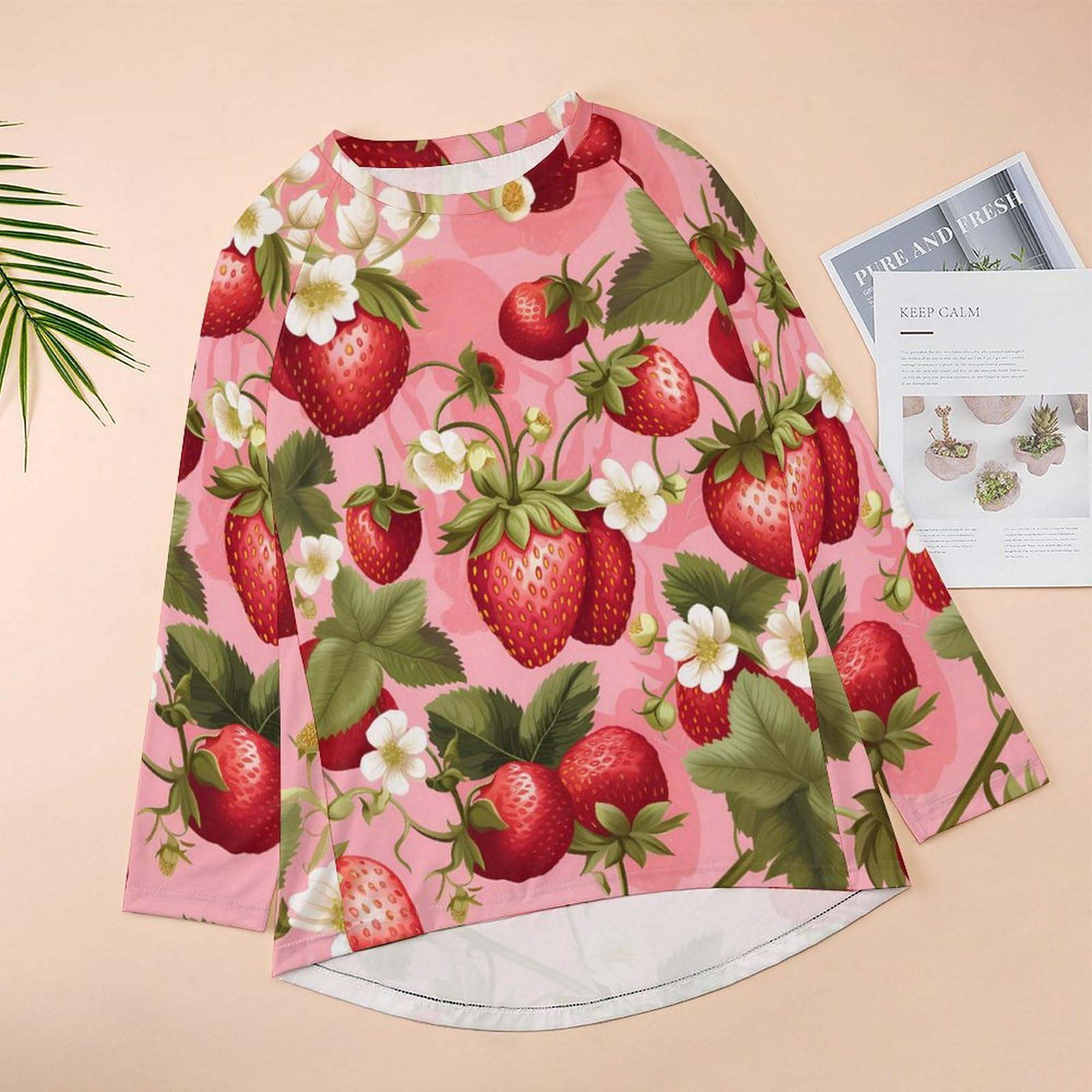 Sweet Strawberry Print Women's Long Sleeve T-Shirt - Soft Crew Neck Casual Blouse, Loose Fit Top for Everyday Wear, Work & Weekend Outings