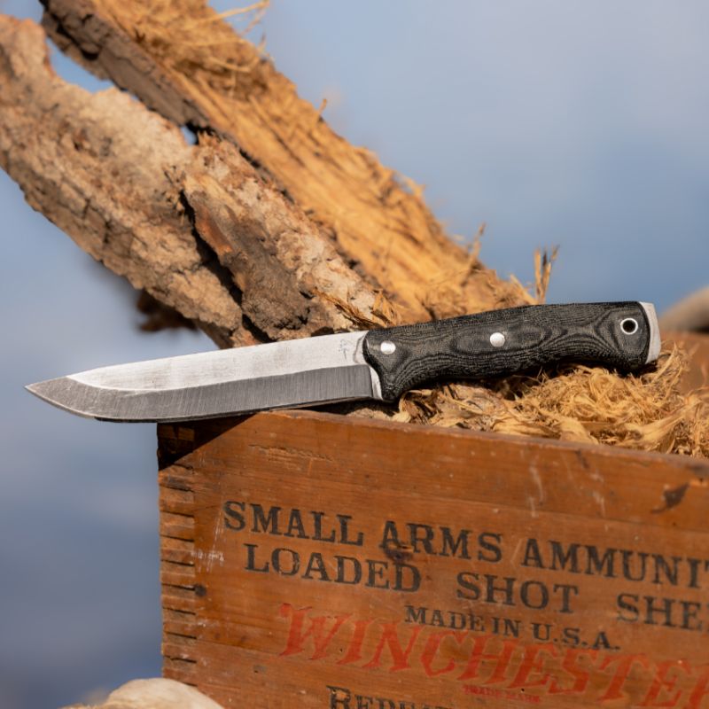 Survival Knife - High-Quality Tactical Knife for Outdoor Adventures, Camping, Hiking & Emergency Preparedness | Durable & Sharp Blade for Wilderness Survival