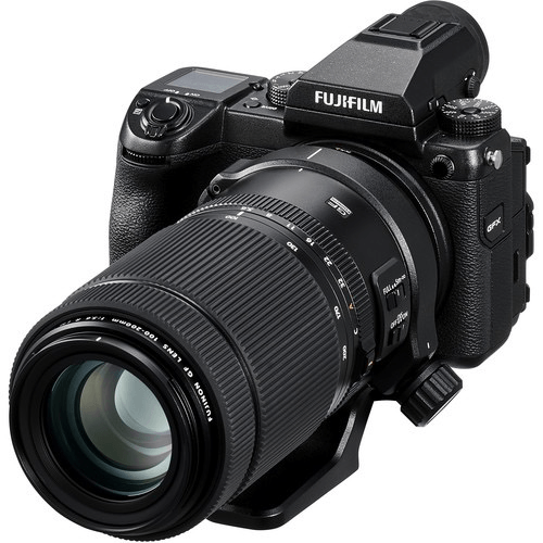 FUJIFILM GF 100-200mm f/5.6 R LM OIS WR GFX Medium Format Telephoto Zoom Lens for Portrait & Landscape Photography - Weather Resistant for Outdoor Shooting