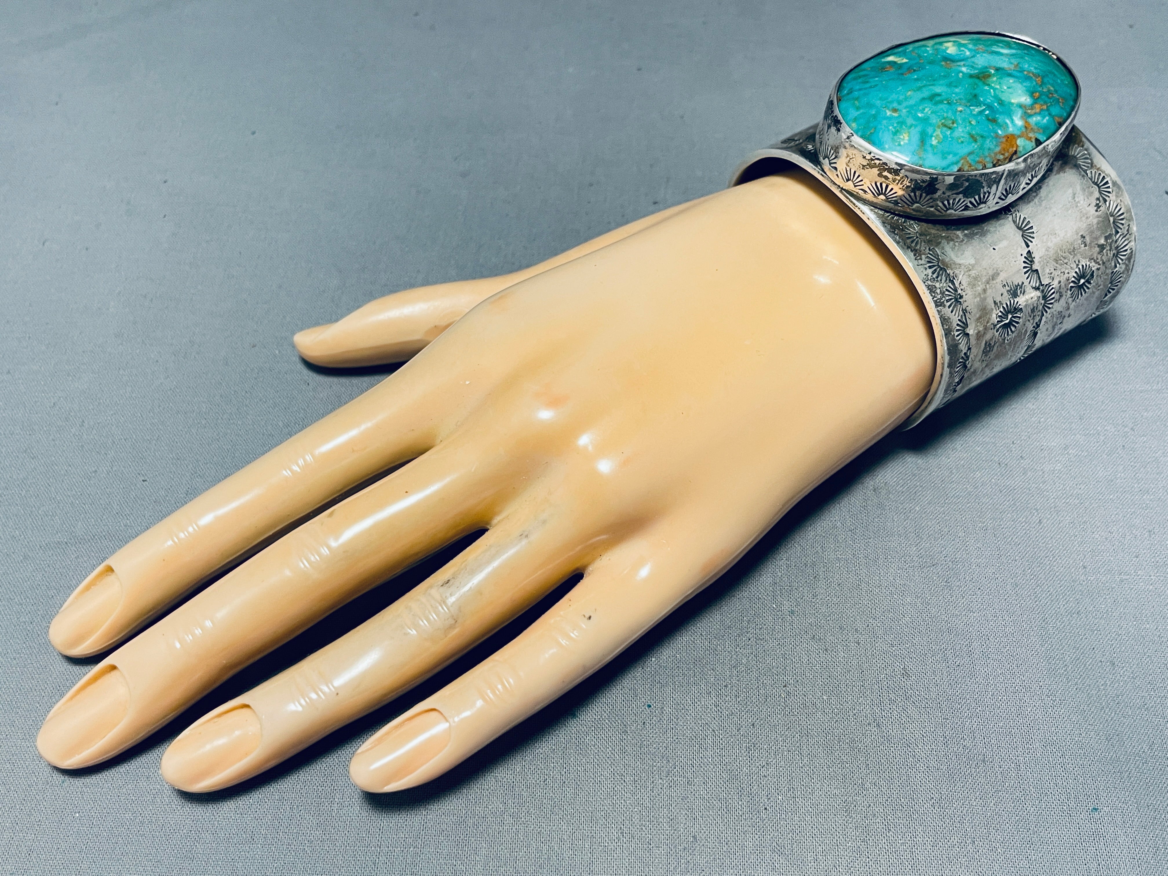 200g Anthony Signed Vintage Navajo Turquoise Sterling Silver Bracelet - Authentic Native American Jewelry for Women, Gift & Fashion Accessory