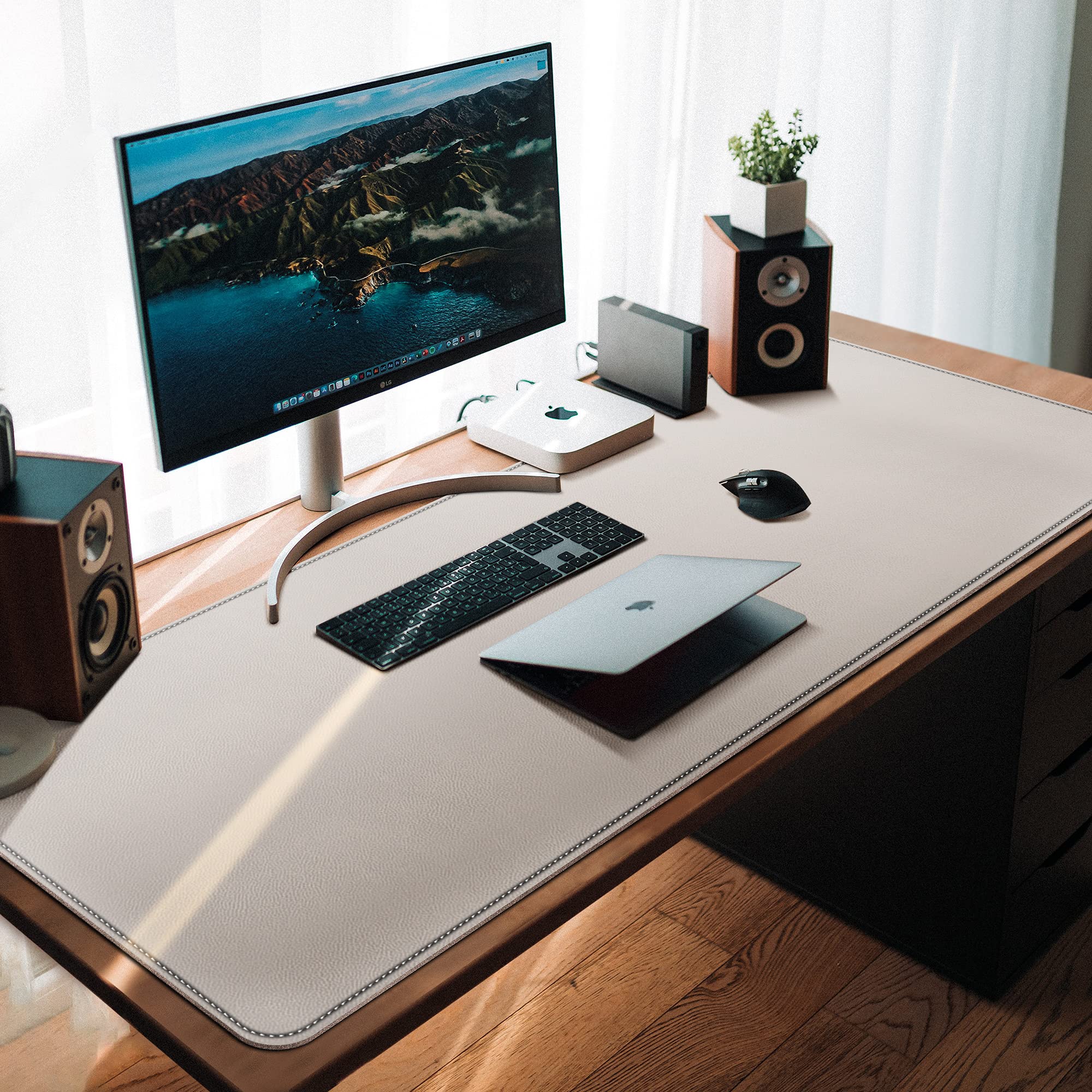 Premium CENNBIE Genuine Leather Desk Pad - 66.9