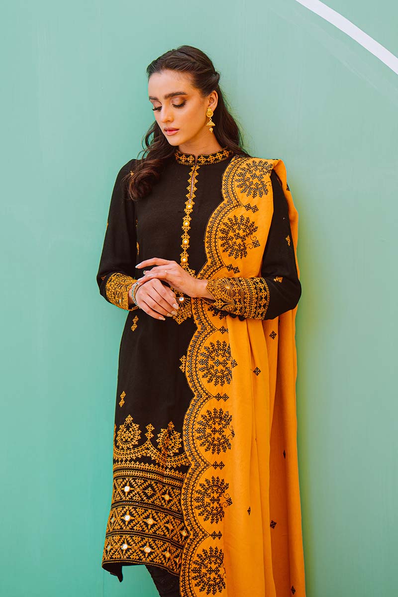 Mehr U Nisa AW21 Collection - Stylish Women's Fashion for Fall & Winter | Perfect for Office, Parties & Casual Outings