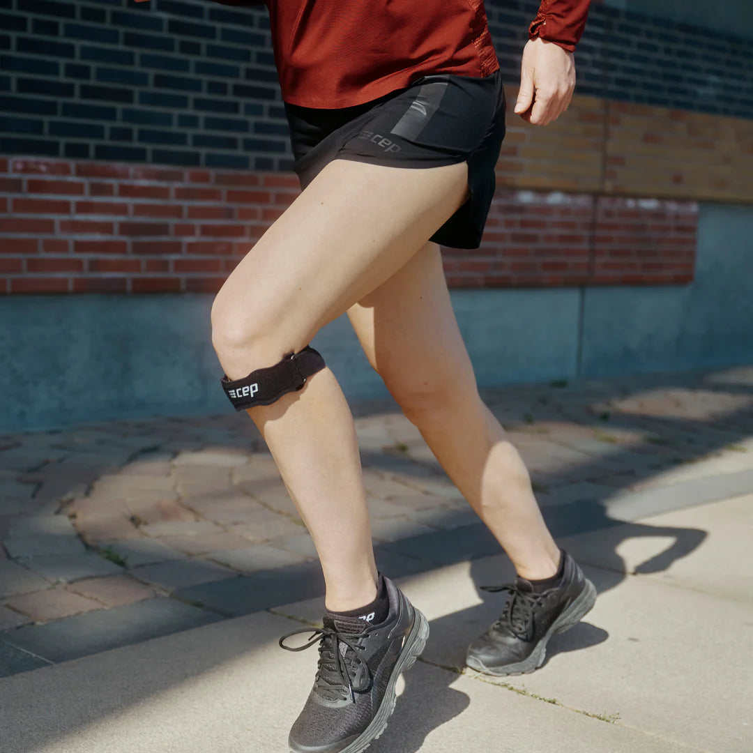 CEP Unisex Mid Support Patella Strap - Black | Knee Pain Relief for Running, Cycling & Sports | Adjustable Compression Band for Joint Support