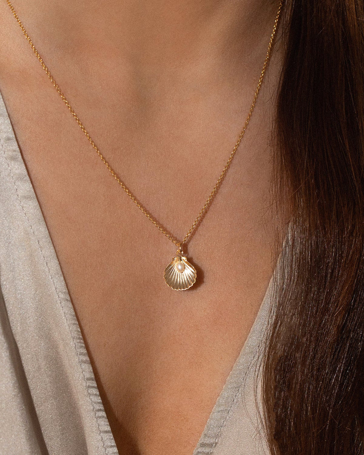 Elegant Ariel Necklace with Pearl Pendant - Perfect for Women's Jewelry Gifts, Weddings & Special Occasions