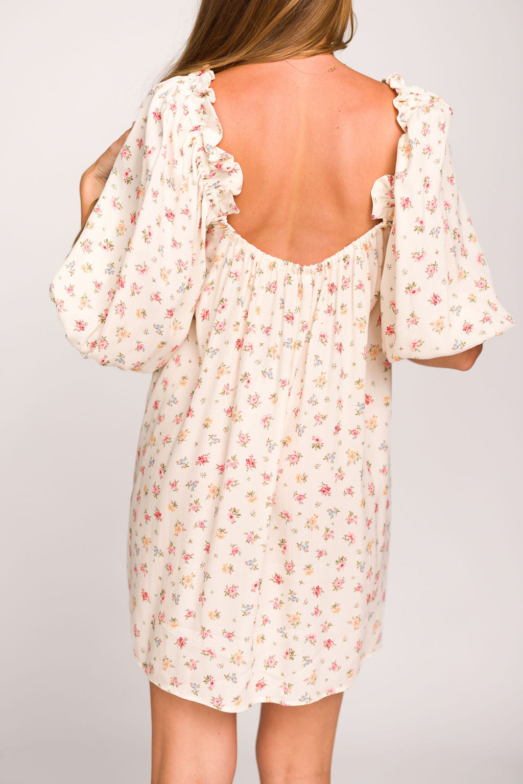 Darling Mini Dress in Country Bloom Floral Print - Perfect for Spring Outfits, Date Nights & Summer Parties