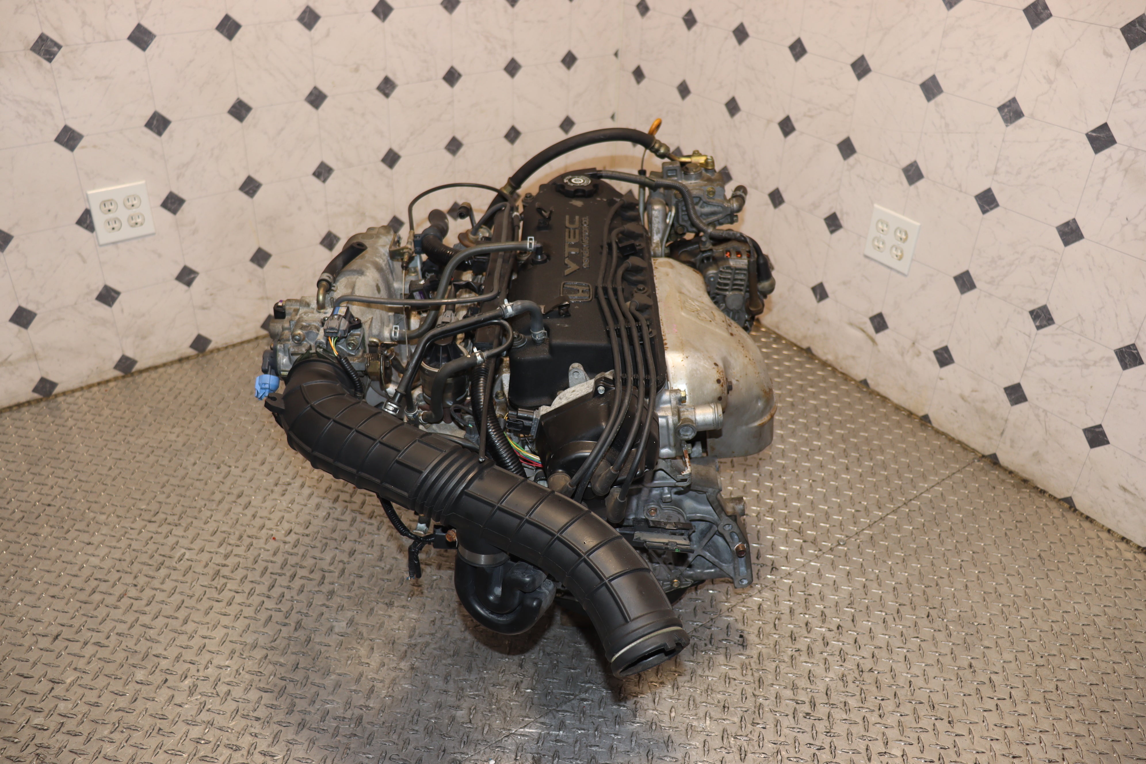 JDM F23A VTEC Engine 2.3L SOHC for 1998-2002 Honda Accord - Replacement Engine for Performance Upgrade & Smooth Driving