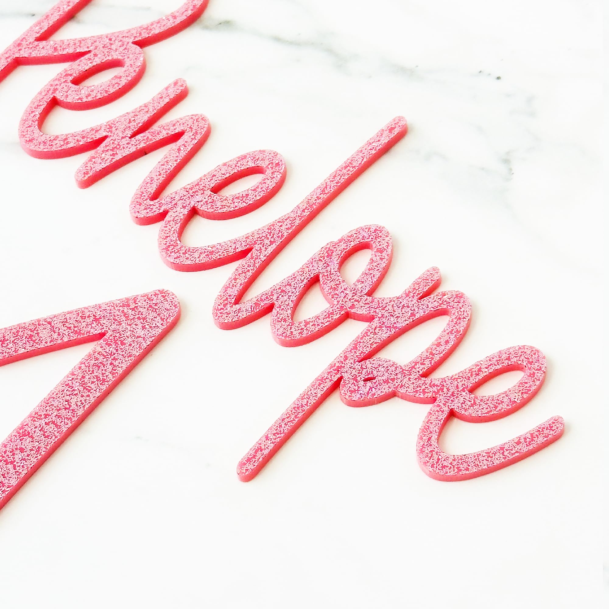 Custom Acrylic Cake Name Sign - Personalized Cake Topper Plaque for Birthday, Baby Shower & Wedding Cakes - Elegant Cake Letters & Decoration for Special Occasions