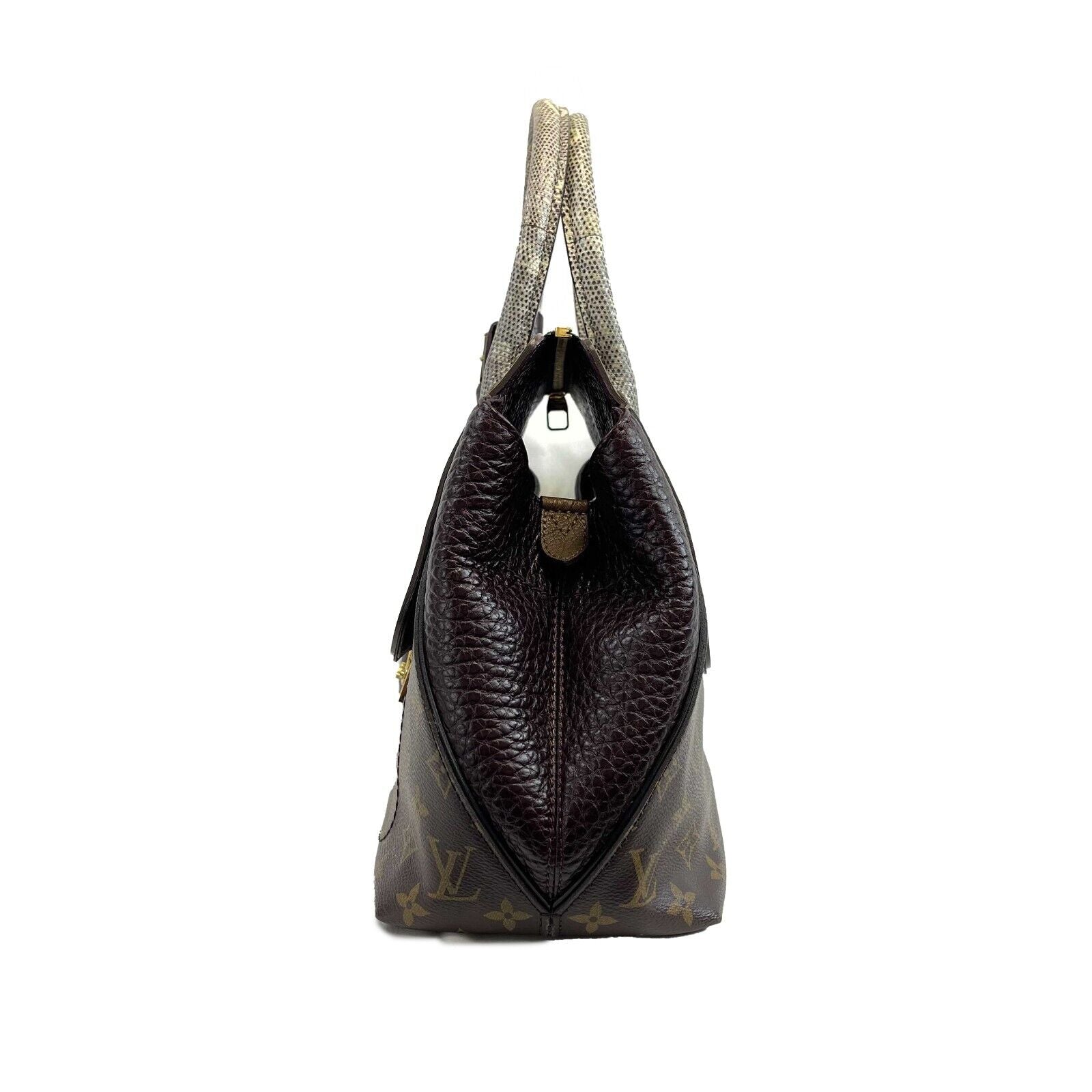 Louis Vuitton Exotique Monogram Ostrich Python Majestueux MM Handbag - Luxury Designer Shoulder Bag for Women, Perfect for Parties, Weddings & Special Occasions
