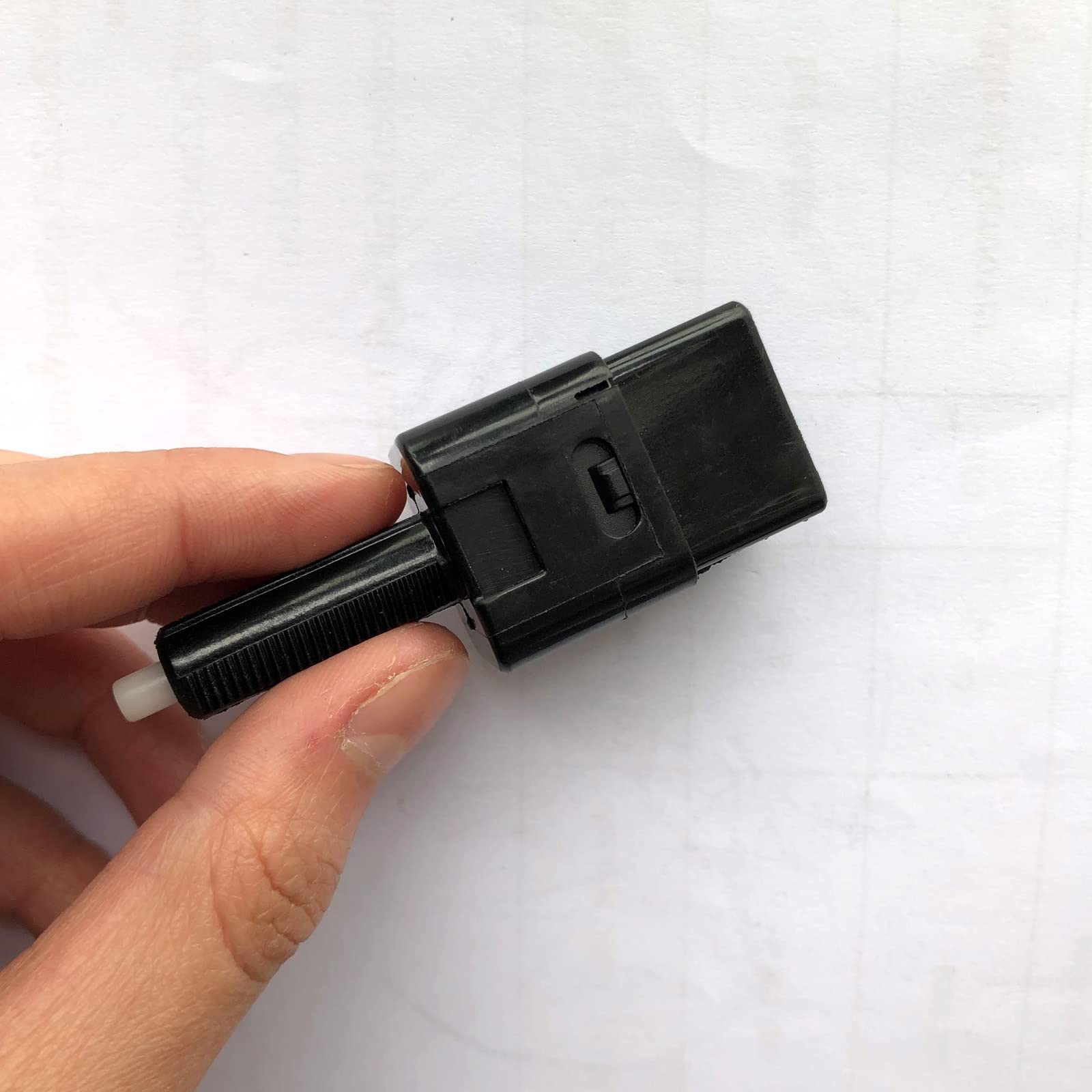 Nissan Infiniti Brake Light Stop Lamp Switch Replacement 25320-AX00E 25320-AX10A - Compatible with Various Models, Perfect for DIY Car Repairs & Maintenance
