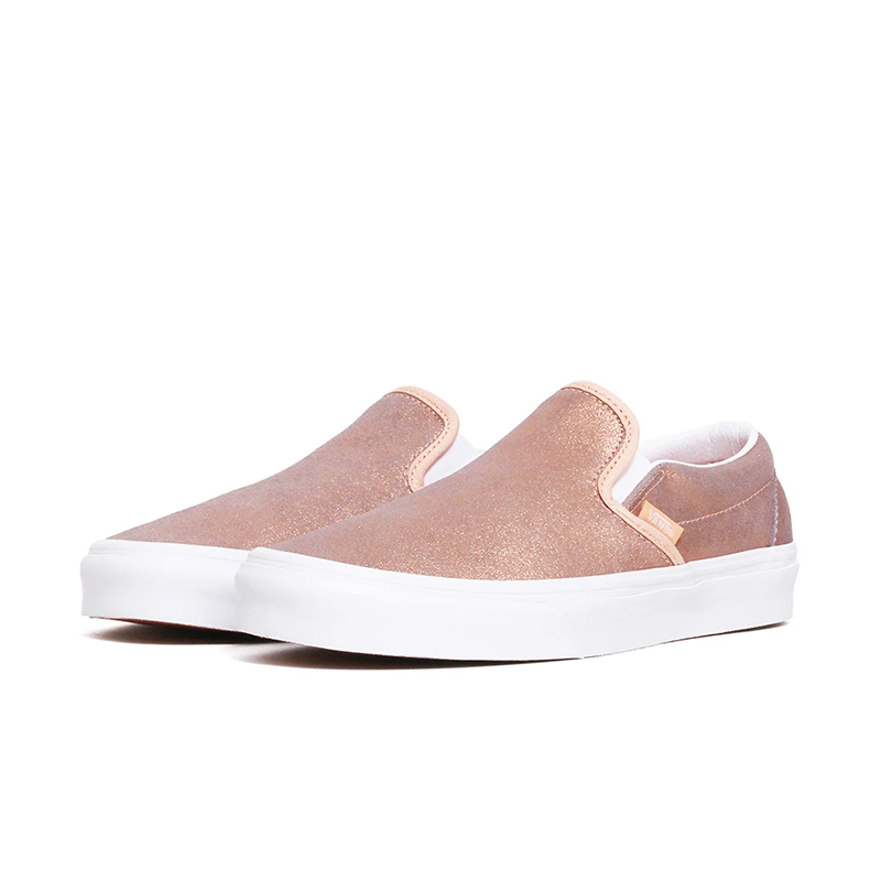 Vans Classic Slip-On Big Kids' (GS) Shoes | Comfortable Skate Sneakers for Boys & Girls | Perfect for School, Skateboarding & Casual Wear
