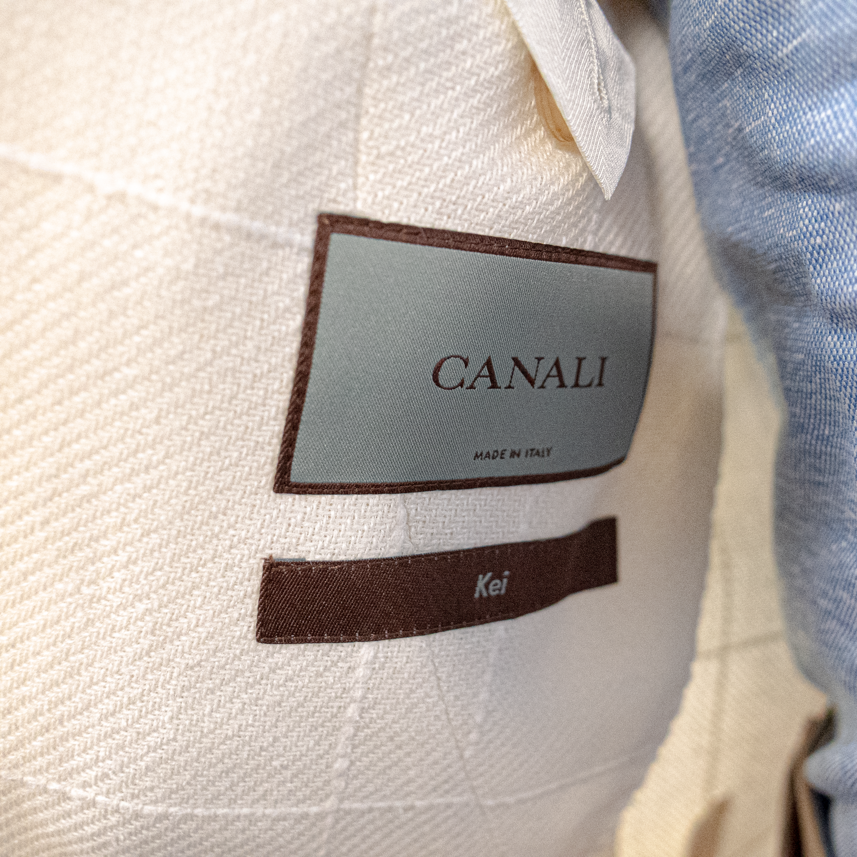 CANALI Men's White WND KEI Sport Coat Jacket - Premium Italian Wool Blazer for Business, Office & Formal Occasions