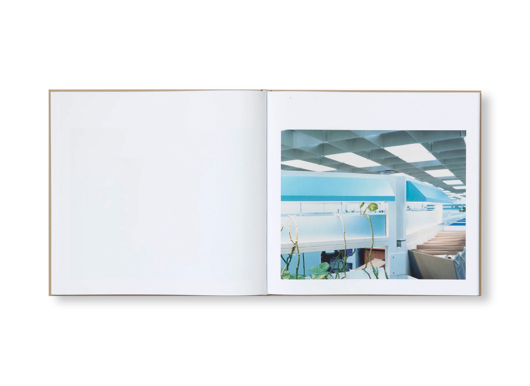 OFFICE / LA OFFICE by Lars Tunbjörk - Stunning Office Photography Book for Art Lovers & Interior Designers - Perfect for Home Decor, Coffee Table Display & Photography Inspiration