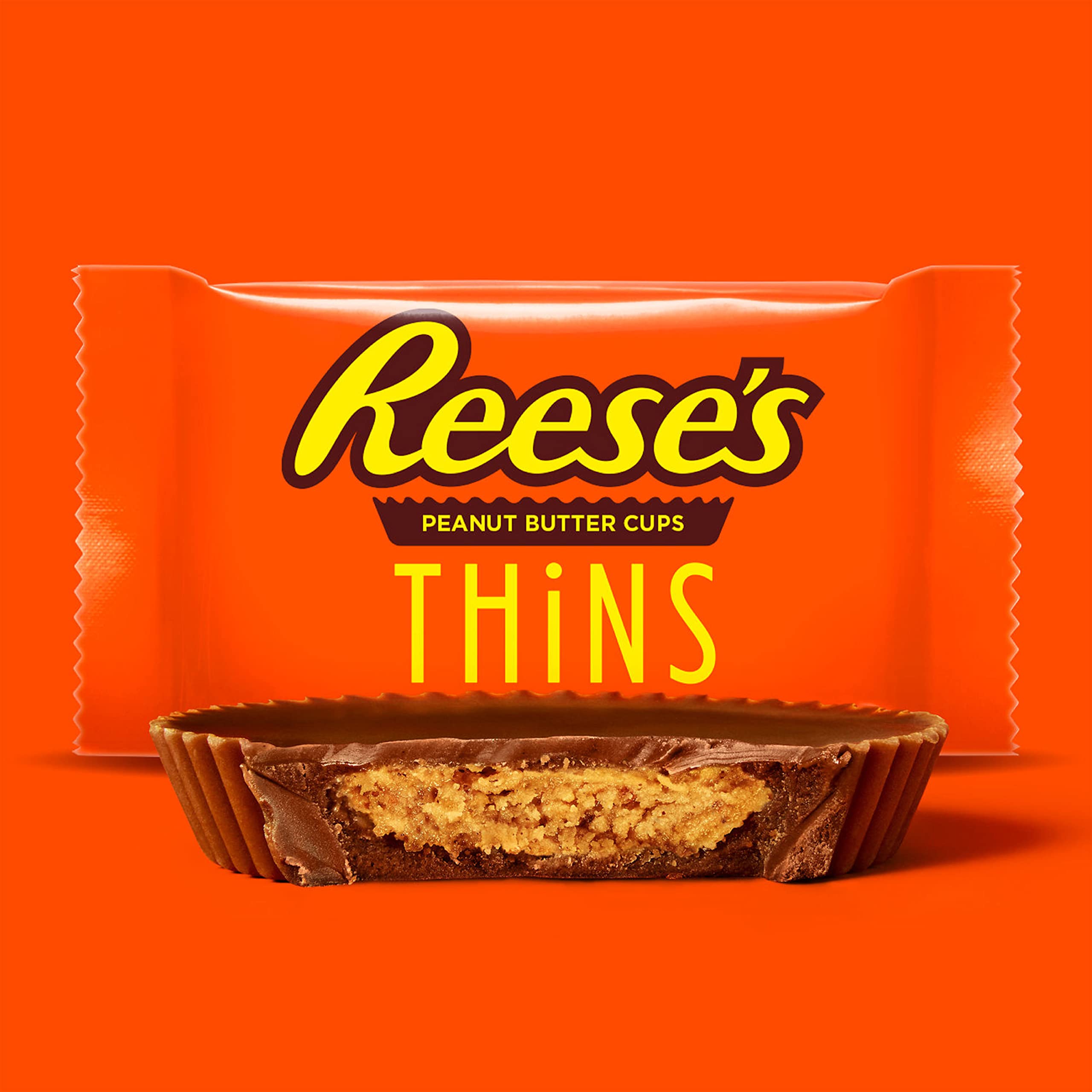 Reese's THiNS Milk Chocolate Peanut Butter Cups - 24.05 oz Candy Party Pack | Bulk Chocolate Candy for Halloween, Christmas, Birthday Parties & Office Treats