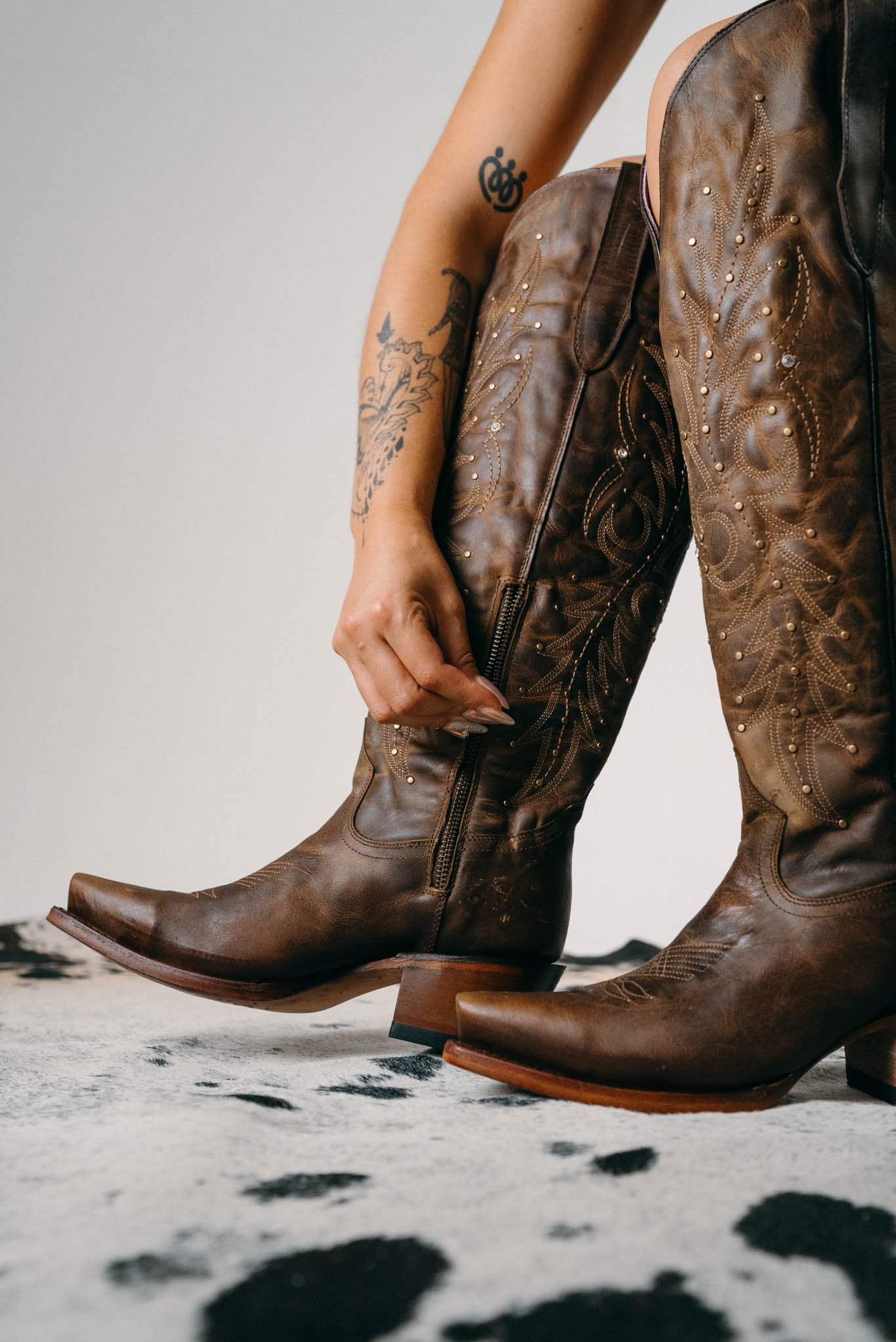 Paulina Women's Tall Wide Calf Cowgirl Boots - Comfortable Snip Toe Western Riding Boots for Country Dancing, Rodeo & Outdoor Activities