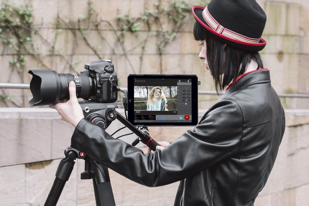 Manfrotto MVDDA13 iPad Air Mount - Black Digital Director Stand for Video Recording & Live Streaming | Perfect for Content Creators, Vloggers & Videographers