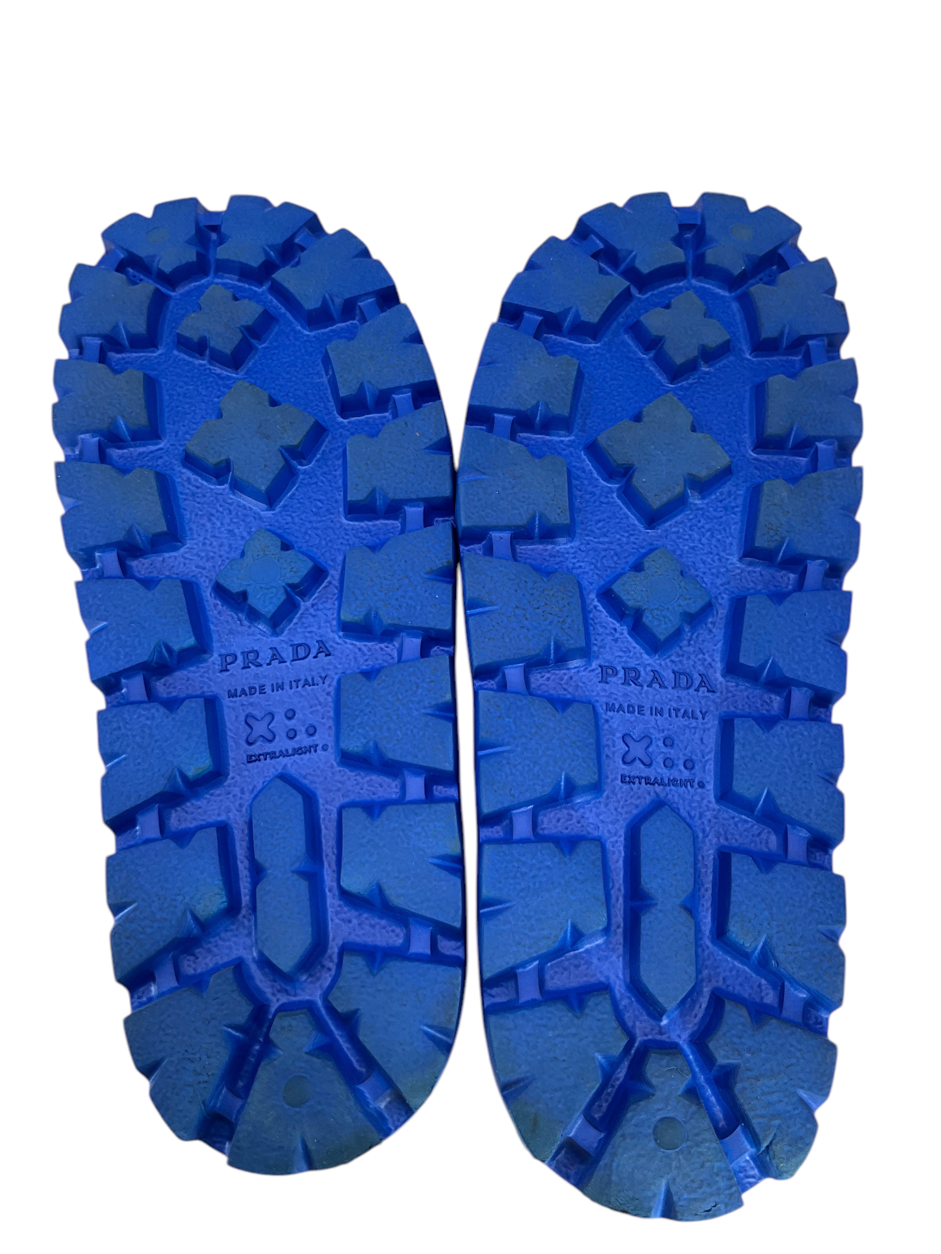 PRADA EVA Rubber Triangle Logo Slide Sandals Women's Size 38 - Comfortable Summer Beach Slides for Casual Wear & Poolside Relaxation