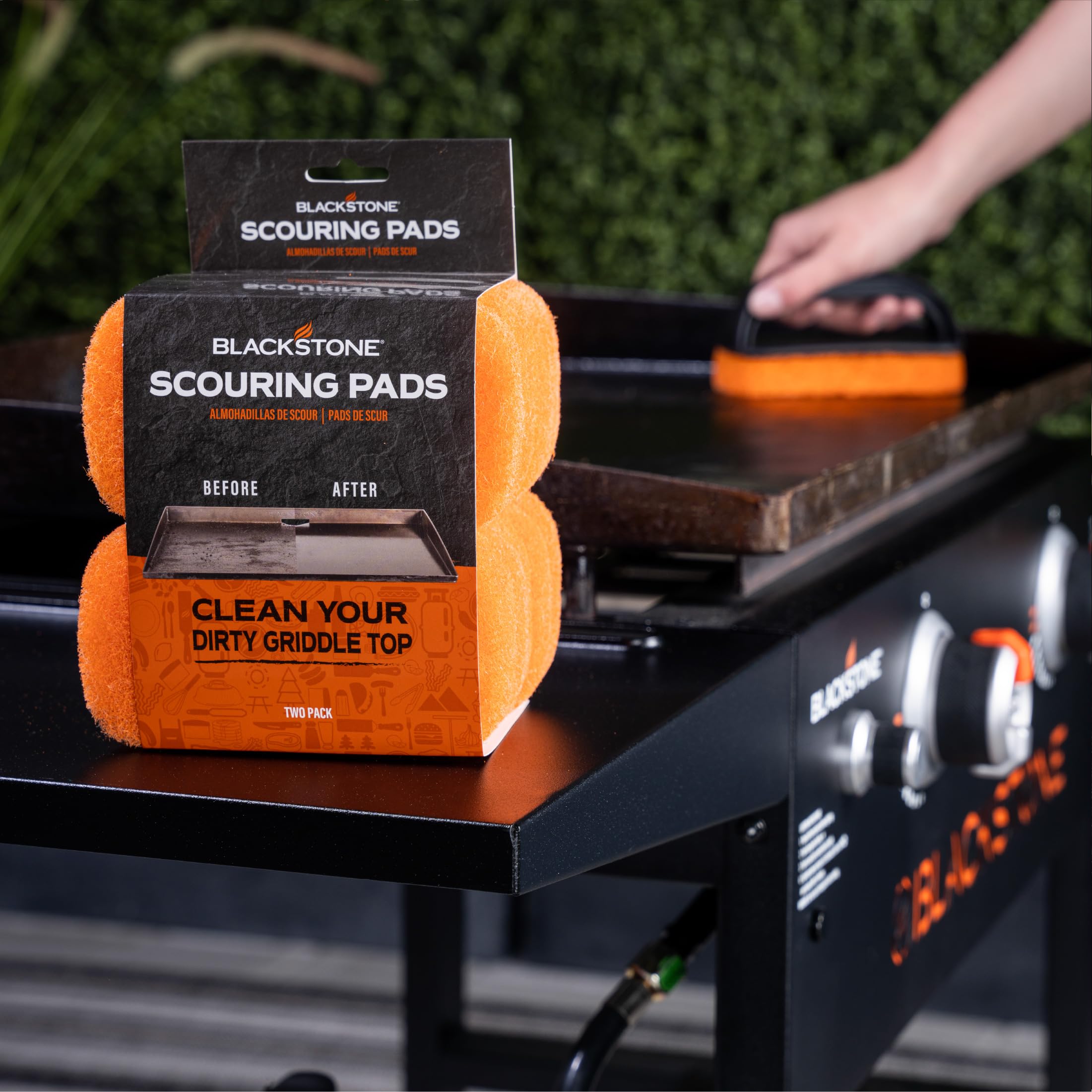 Blackstone Griddle Scrub Pads (10-Pack) - Heavy Duty BBQ Grill & Cooktop Cleaning Pads for Baked-On Food, Grease & Cooking Oils - Durable Scouring Pads for Griddles, Flat Top Grills & Outdoor Cooking - Perfect for Camping, Tailgating & Backyard BBQs