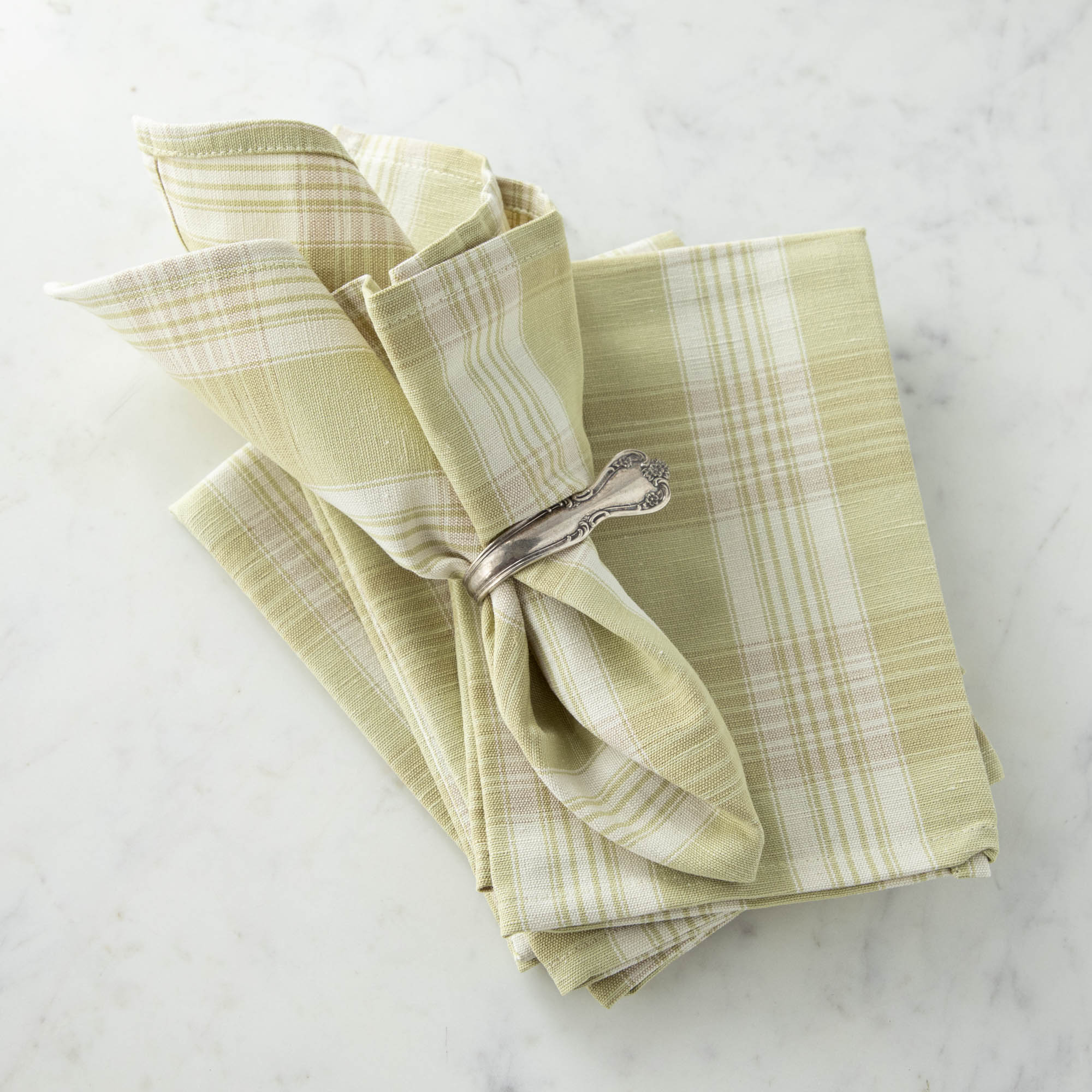 Premium Grapefruit Plaid Cotton Cloth Napkins - 12 Pack Reusable Dinner Napkins for Parties, Weddings & Everyday Dining - Soft Eco-Friendly Fabric Napkins for Table Decor & Special Occasions