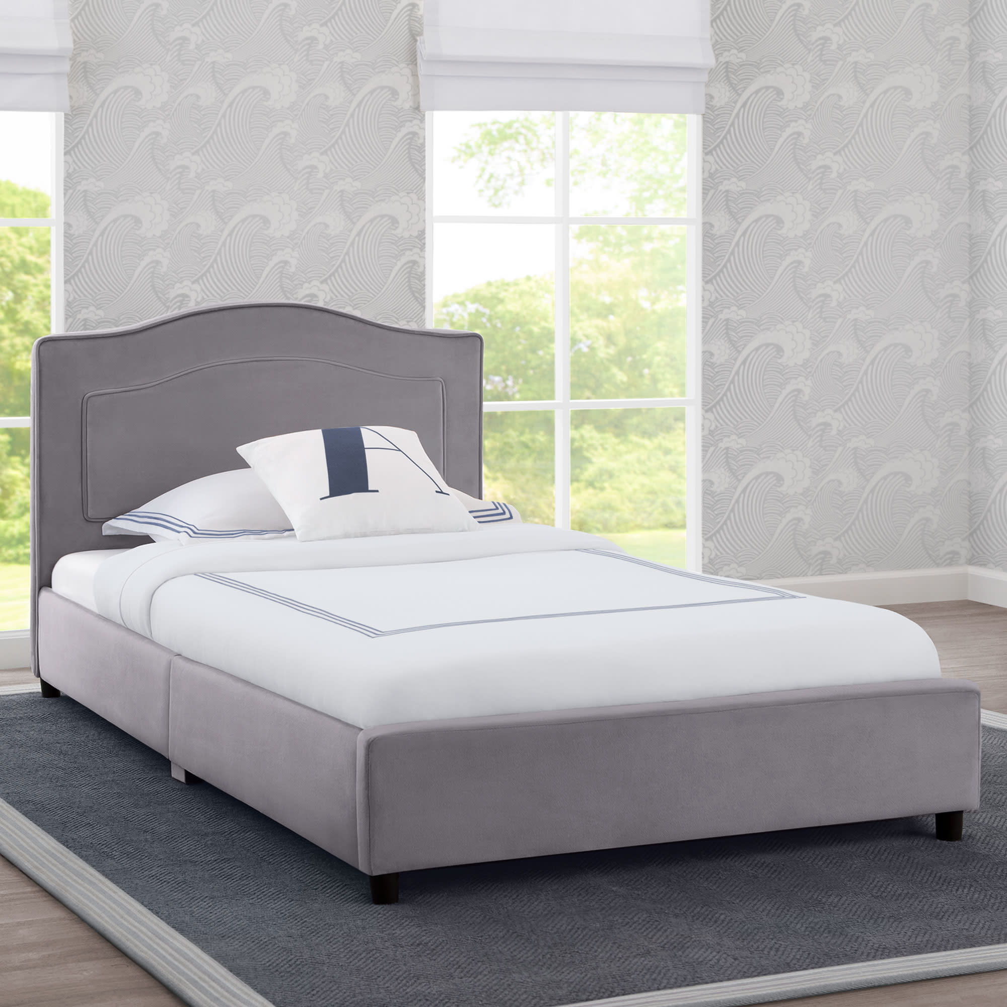 Comfortable Upholstered Twin Bed with Soft Fabric - Perfect for Kids' Rooms, Guest Bedrooms & Small Spaces