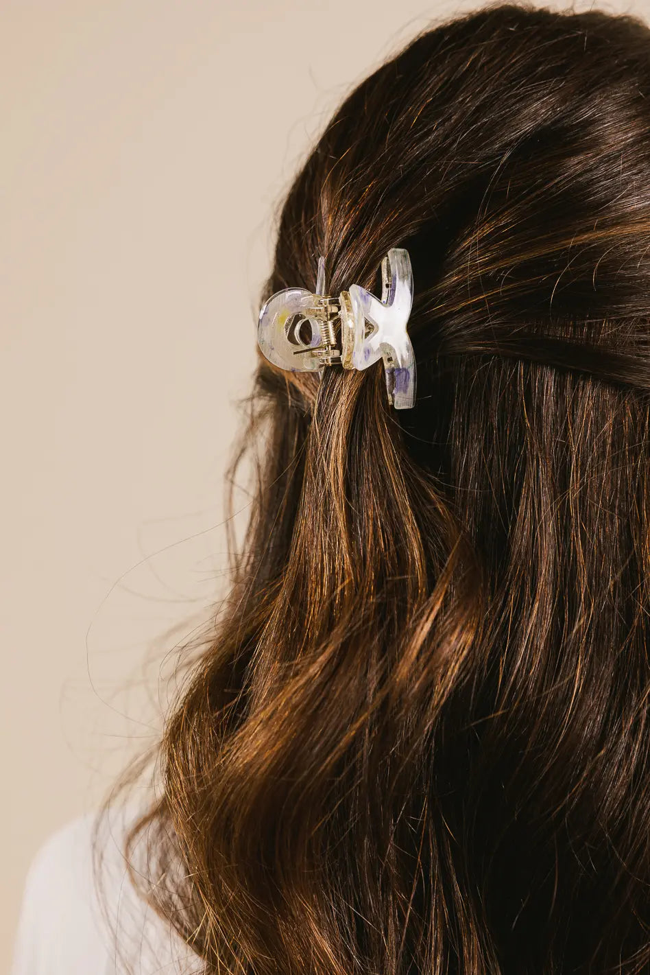 Lavender Floral Hair Claw Clip for Women - Boho Hair Accessories for Ponytails, Buns & Updos - Perfect for Weddings, Parties & Everyday Wear