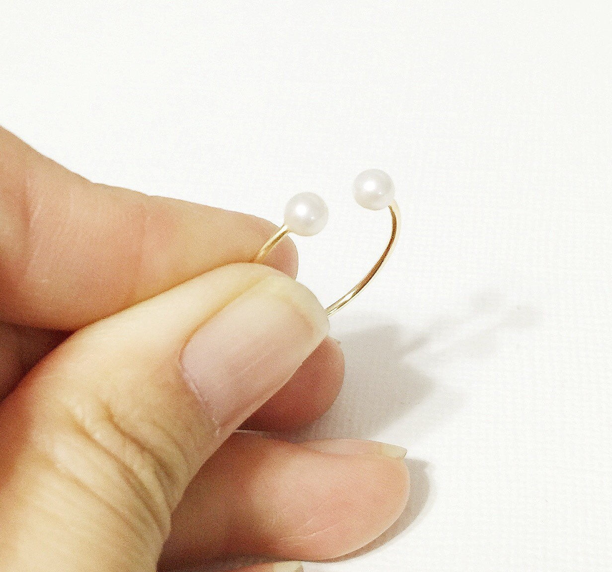 Ring Adora White Pearl Jewelry (R142) - Elegant Pearl Ring for Women, Perfect for Weddings, Parties & Special Occasions