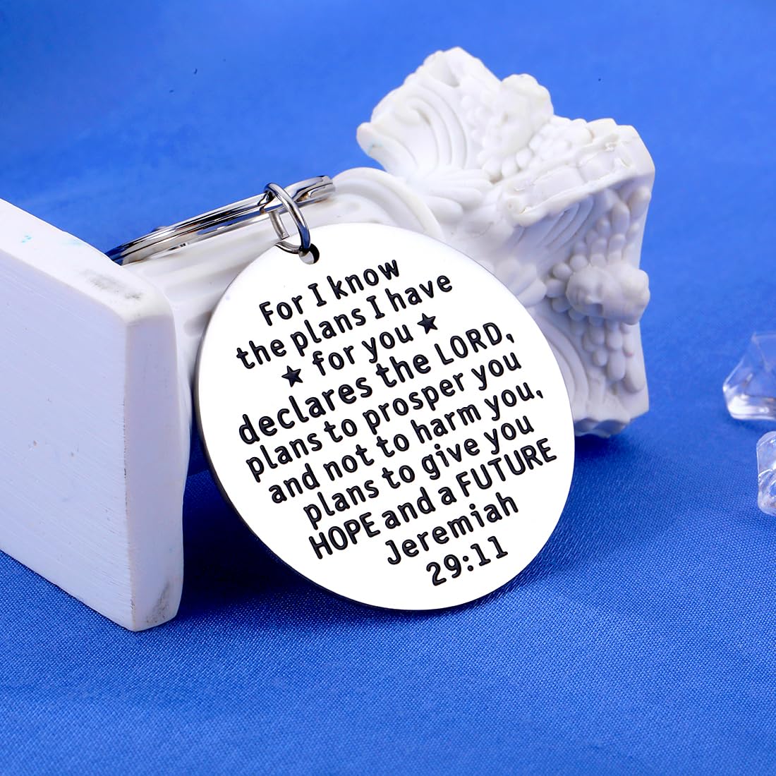 2024 Graduation Keychain for Women & Men - Inspirational Bible Verse Gift for College, High School, Medical Graduates - Perfect for Students, Nurses, Friends, Daughter & Son - Ideal for Commencement, Congratulations & Daily Motivation