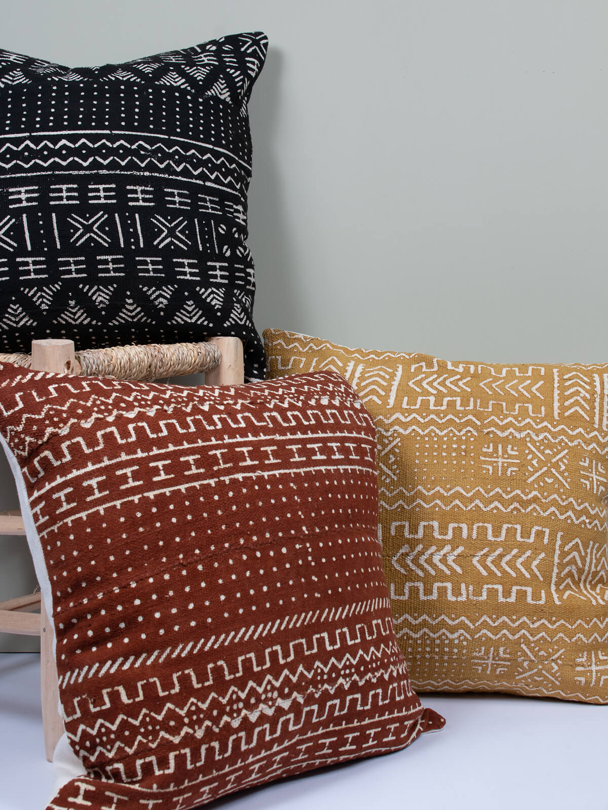Stylish Dots Mudcloth Cushions - Handmade Boho Throw Pillow Covers for Sofa, Bed & Home Decor - Perfect for Living Room, Bedroom & Bohemian Interior Design